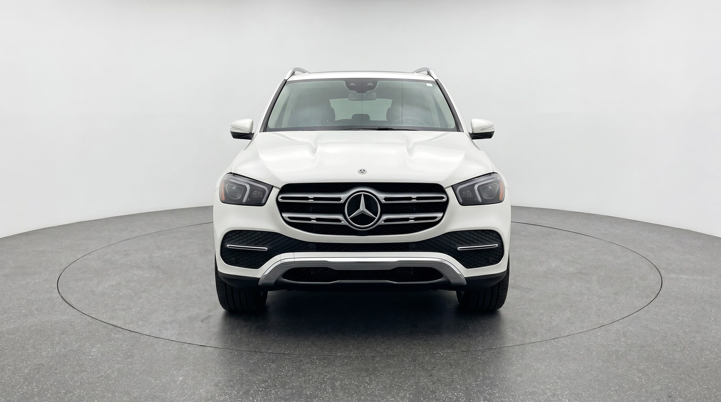 Thumbnail: 2026 Mercedes-Benz GLE - 2