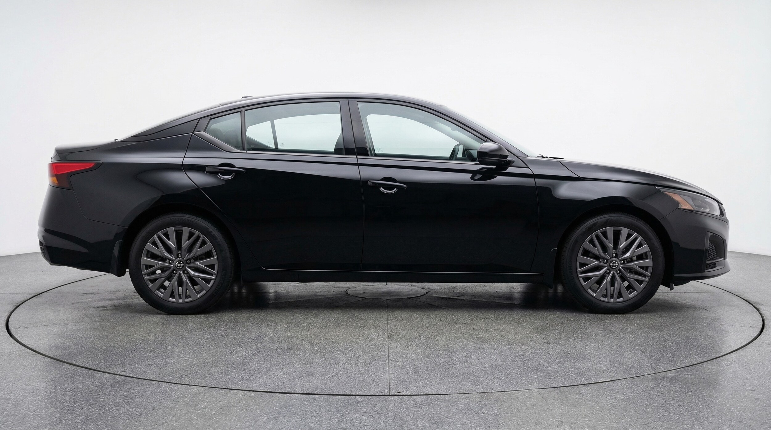 Thumbnail: 2026 Nissan Altima - 8