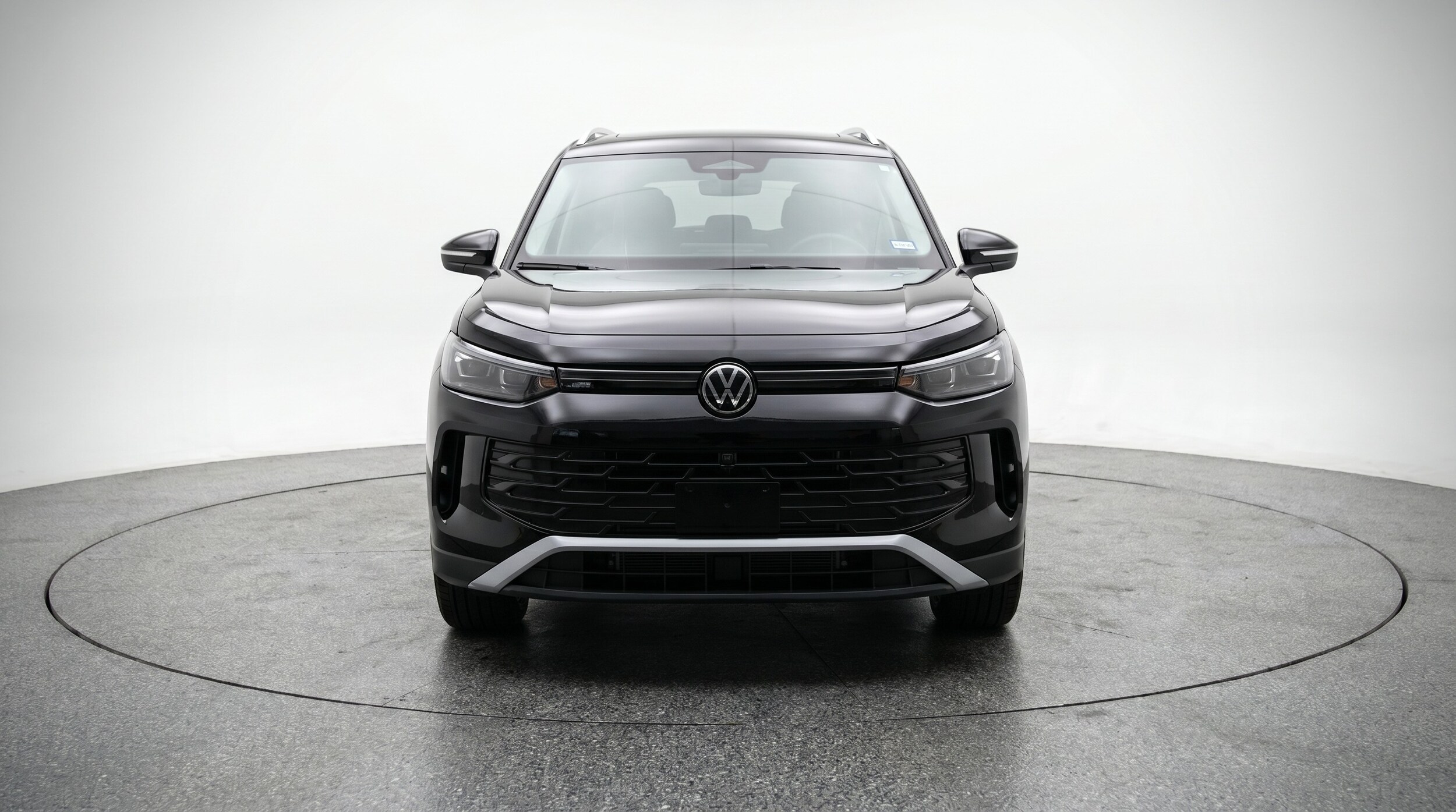 Thumbnail: 2026 Volkswagen Tiguan - 2