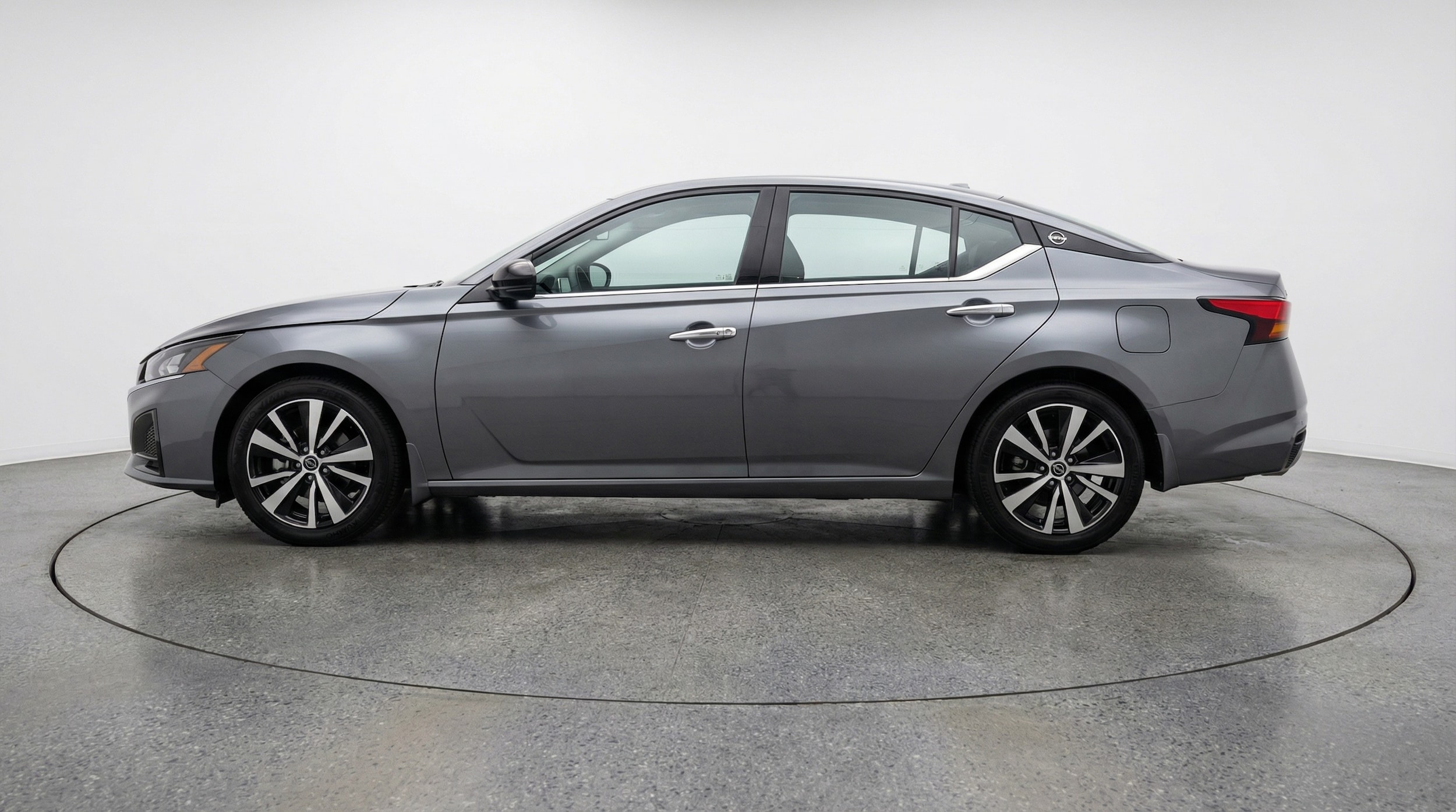 Thumbnail: 2025 Nissan Altima - 4