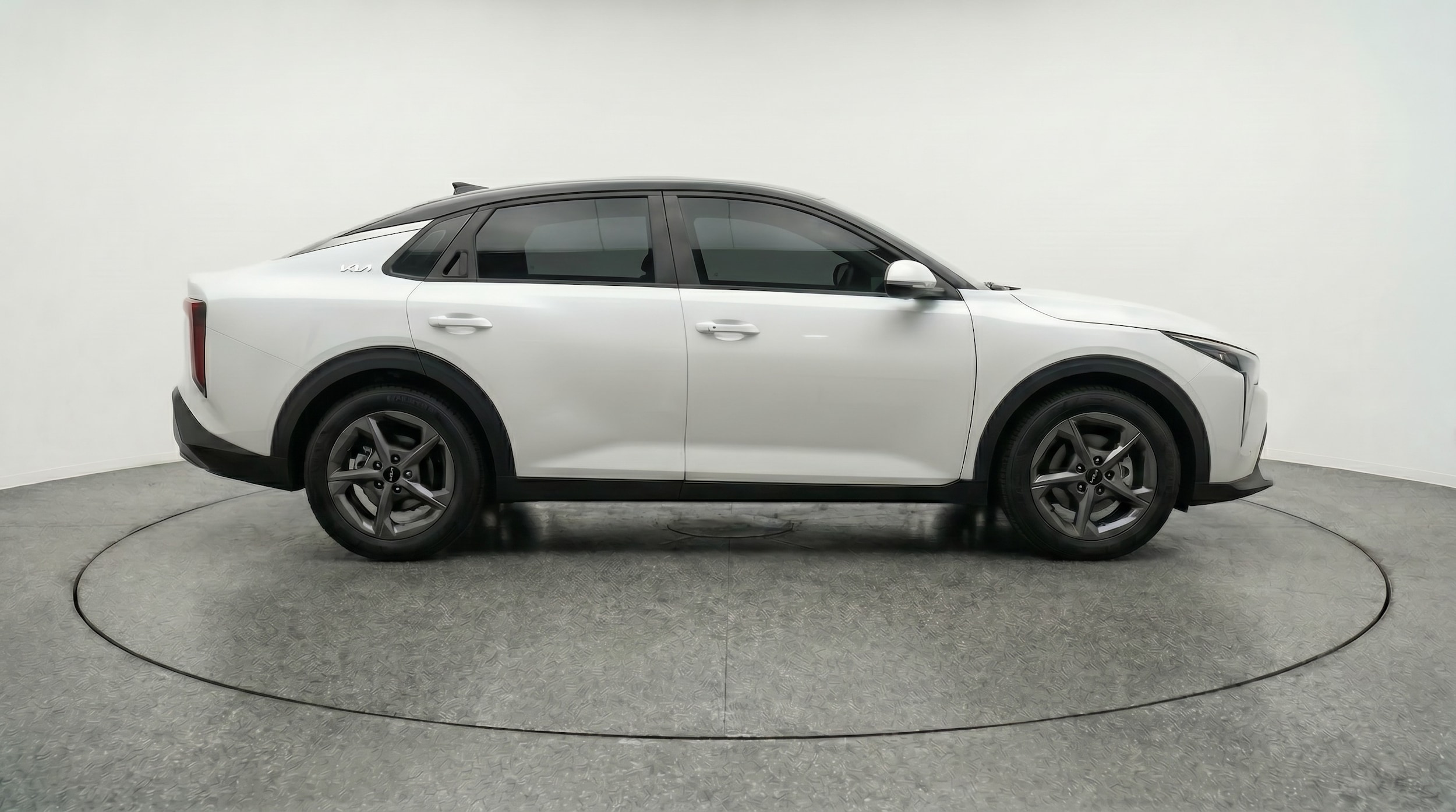 Thumbnail: 2026 Kia K4 - 8