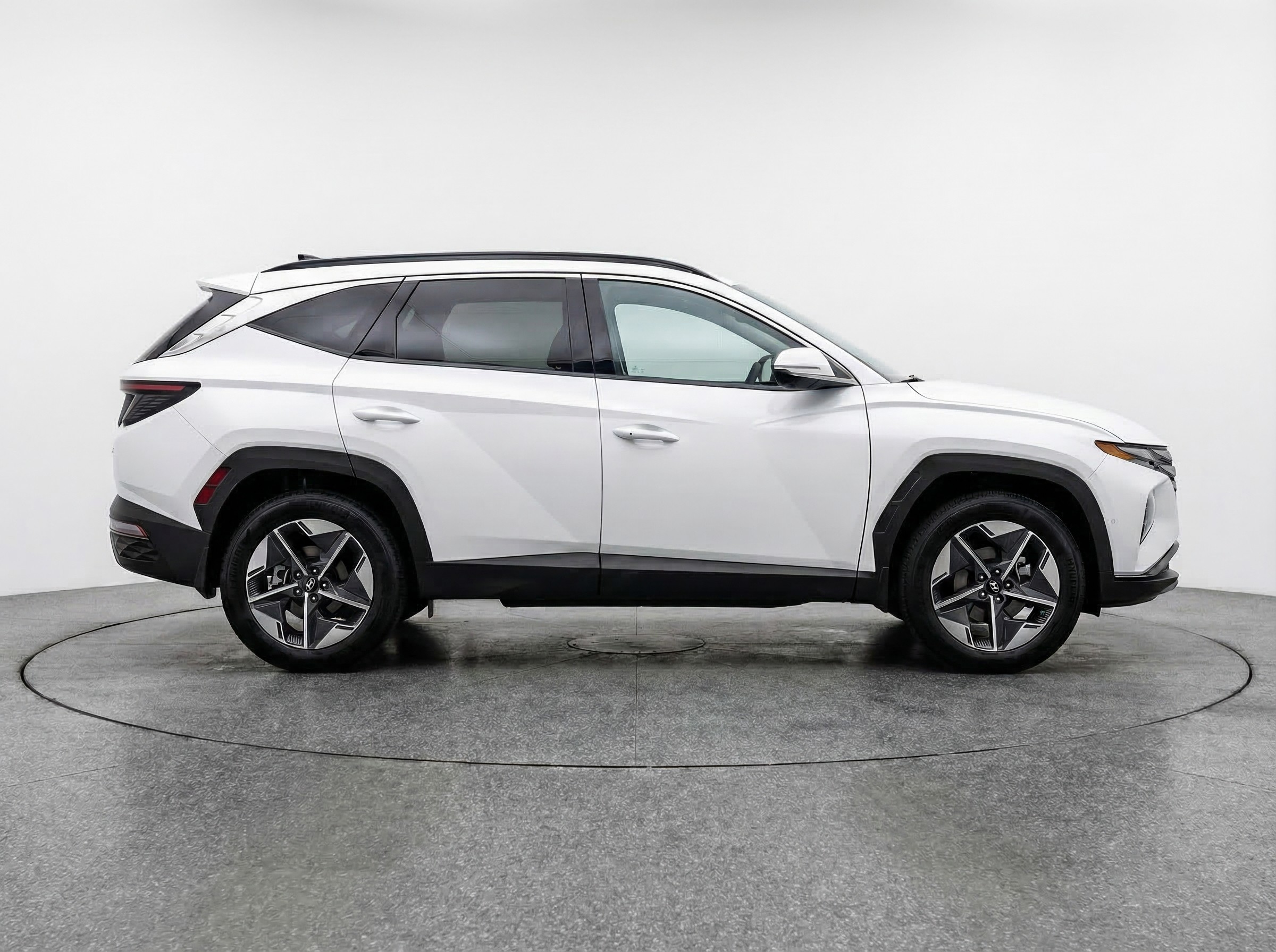 Thumbnail: 2026 Hyundai Tucson - 8