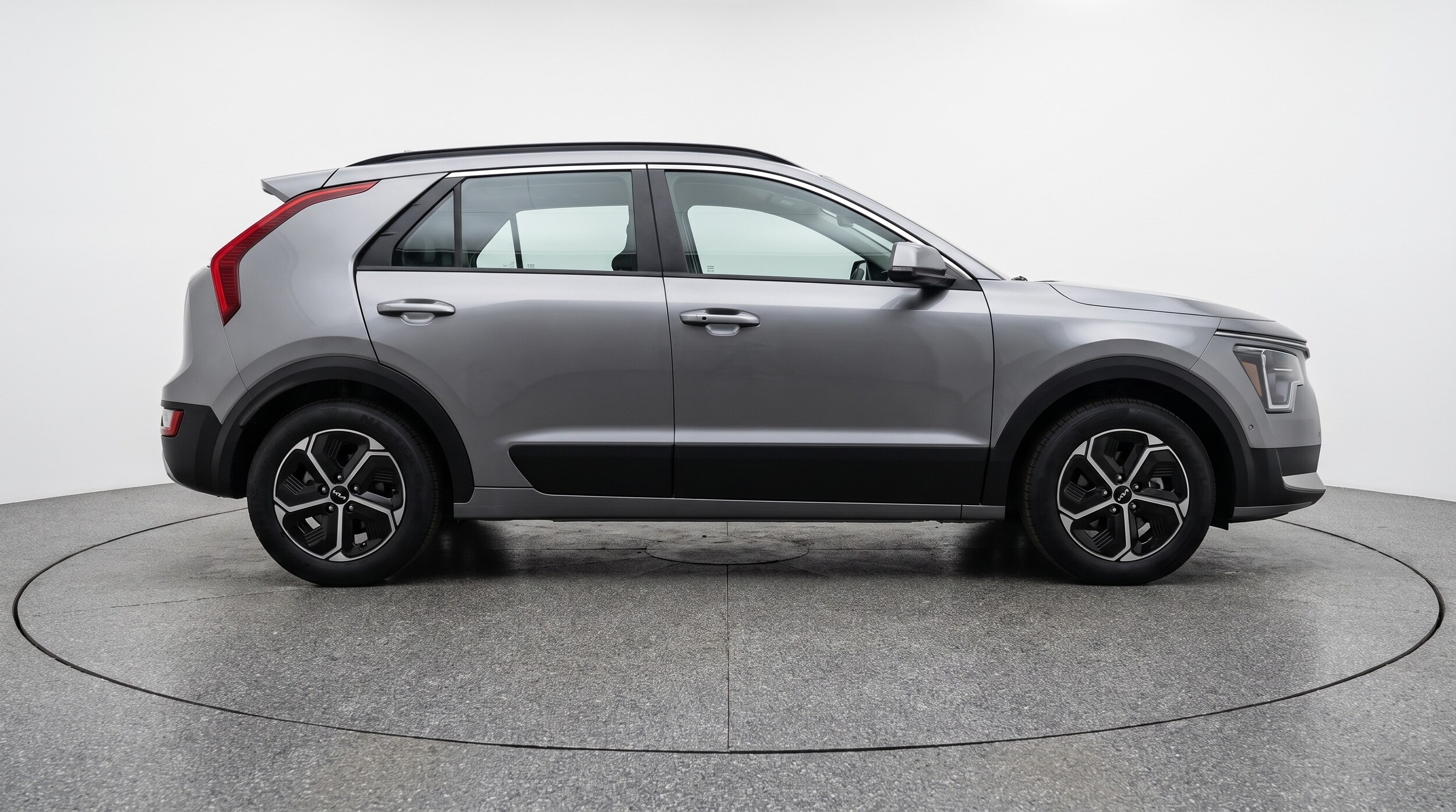 Thumbnail: 2026 Kia Niro - 8