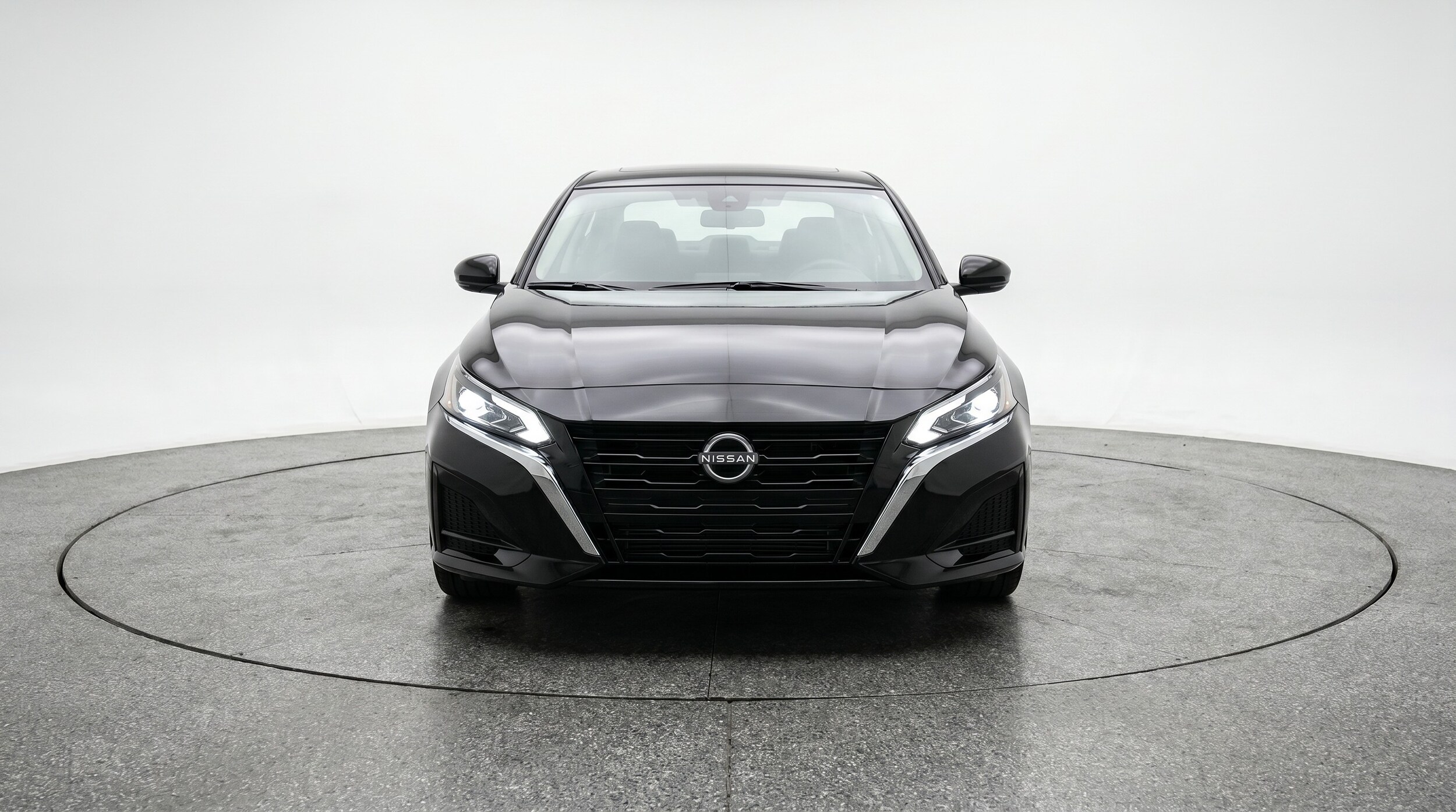 Thumbnail: 2025 Nissan Altima - 2