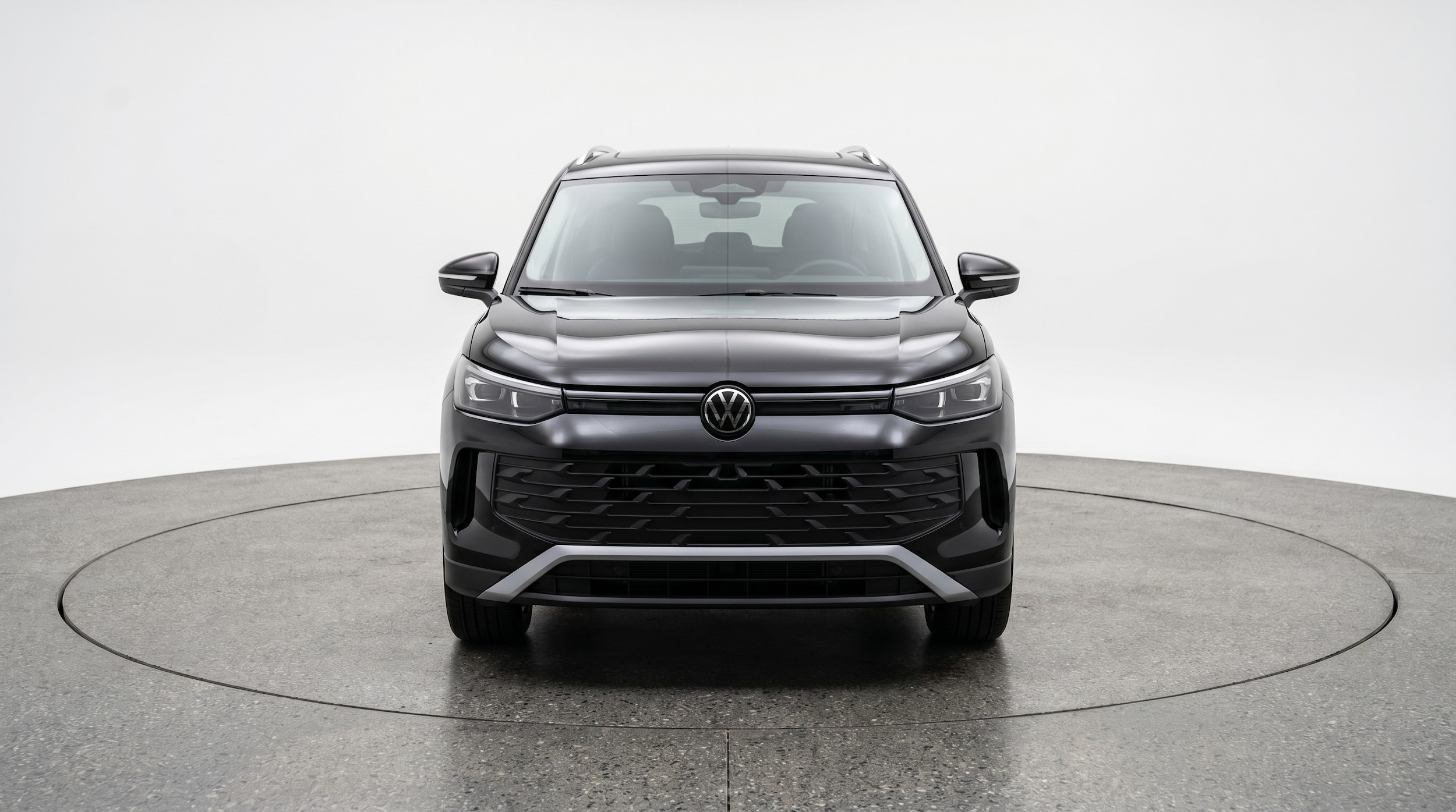 Thumbnail: 2026 Volkswagen Tiguan - 2