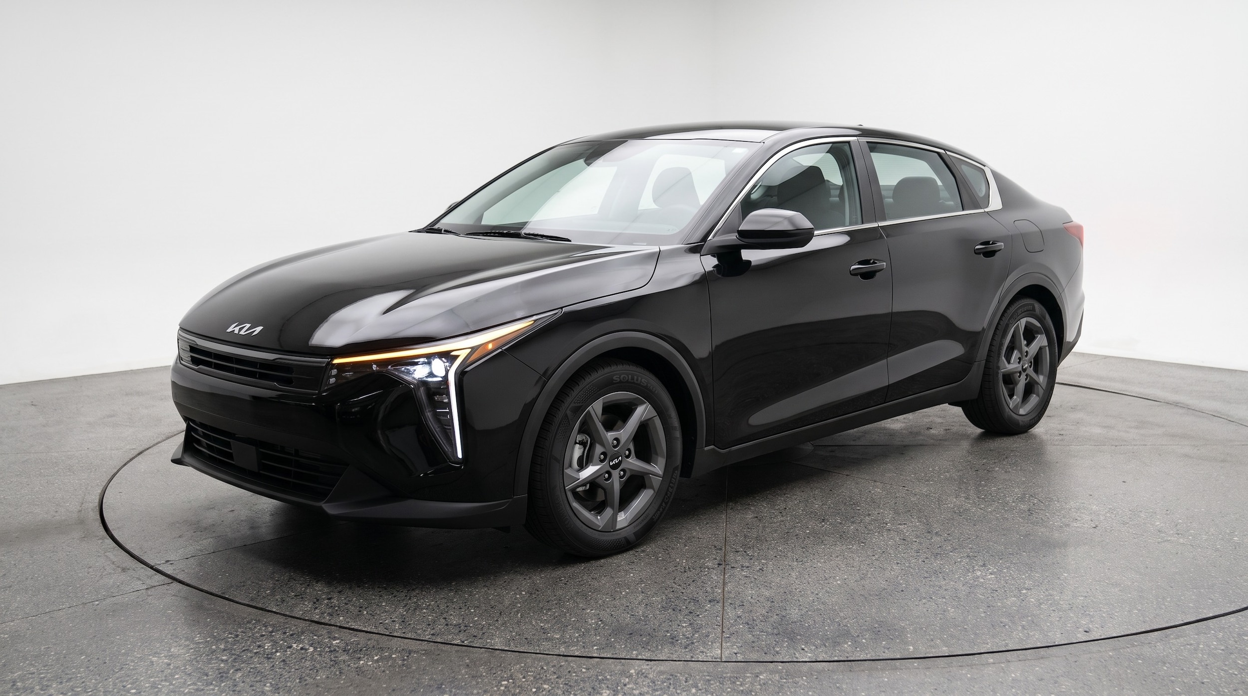Thumbnail: 2026 Kia K4 - 3