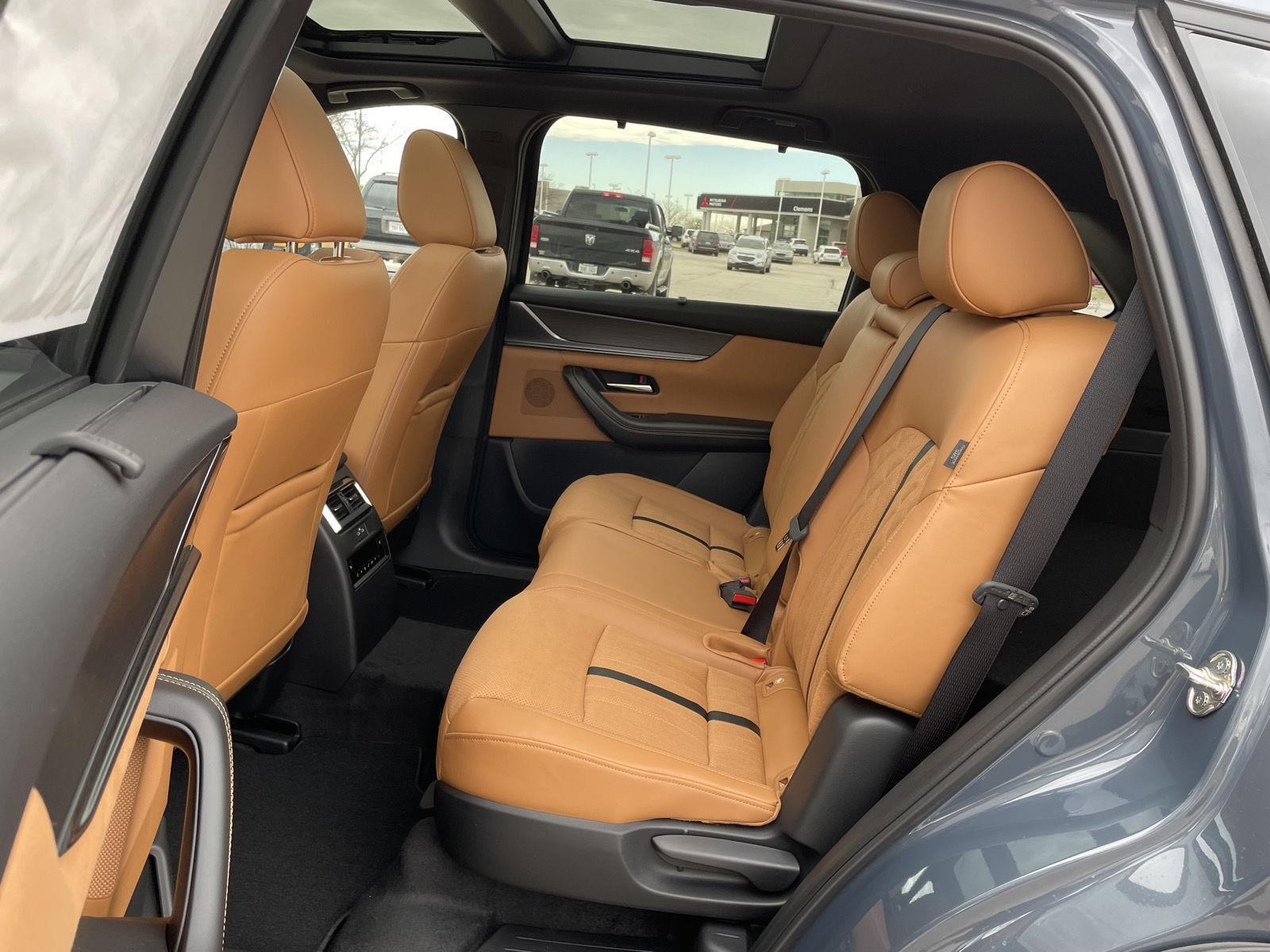 2025 Mazda CX-70 Premium Plus Package - Photo 19