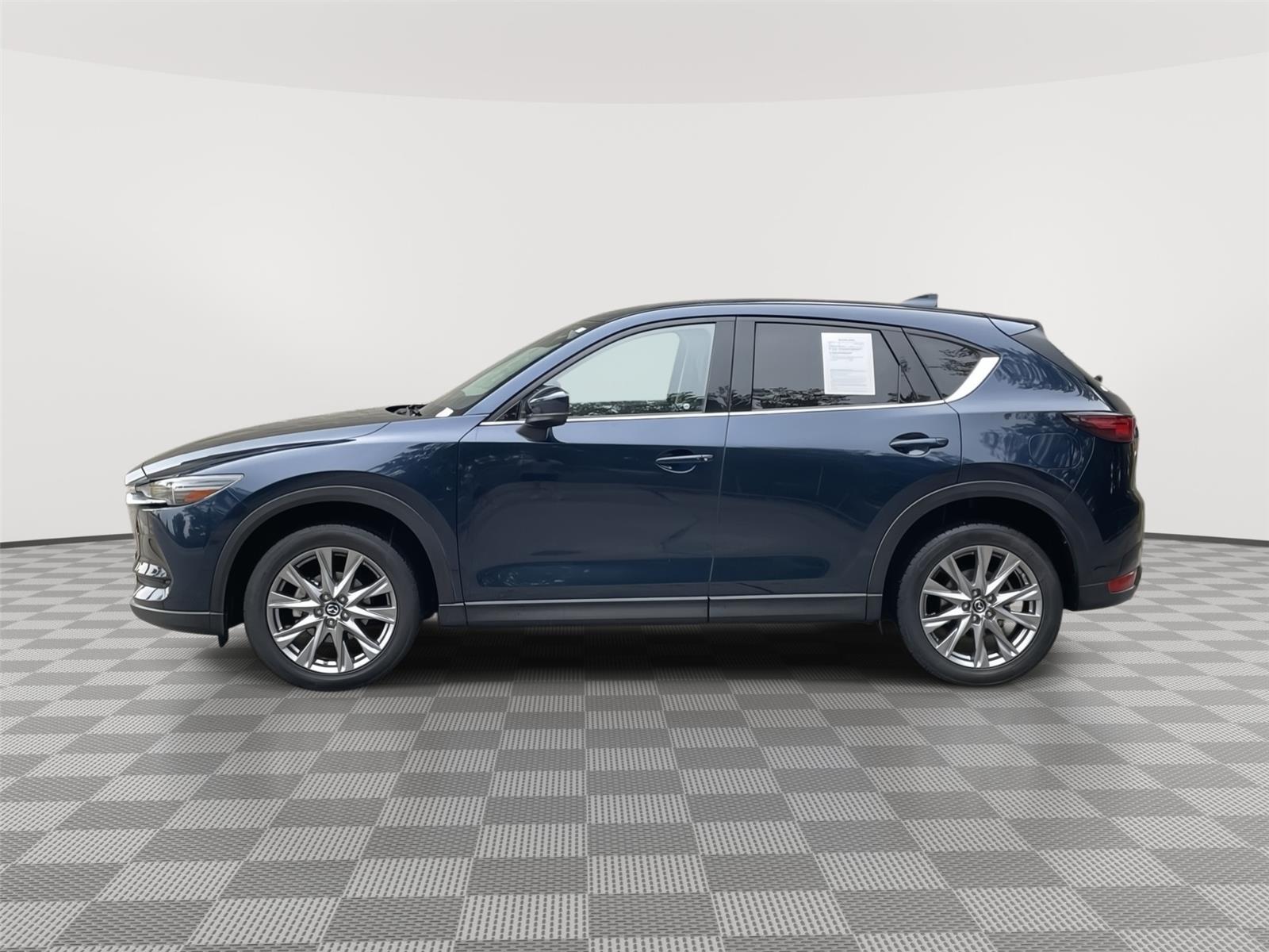 2019 Mazda CX-5 Grand Touring photo 2