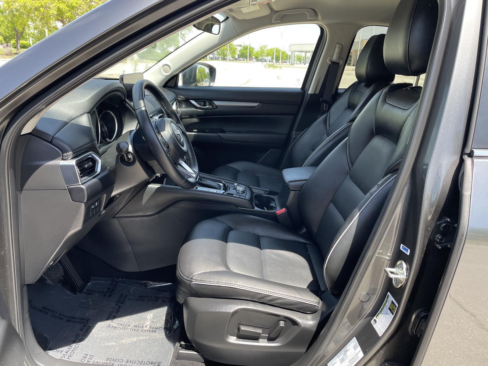 2025 Mazda CX-5 S Select Package - Photo 17