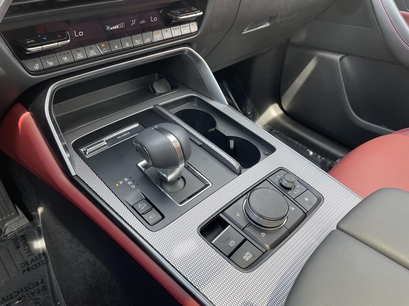 2025 Mazda CX-70 Premium Package | CarEdge | CarEdge