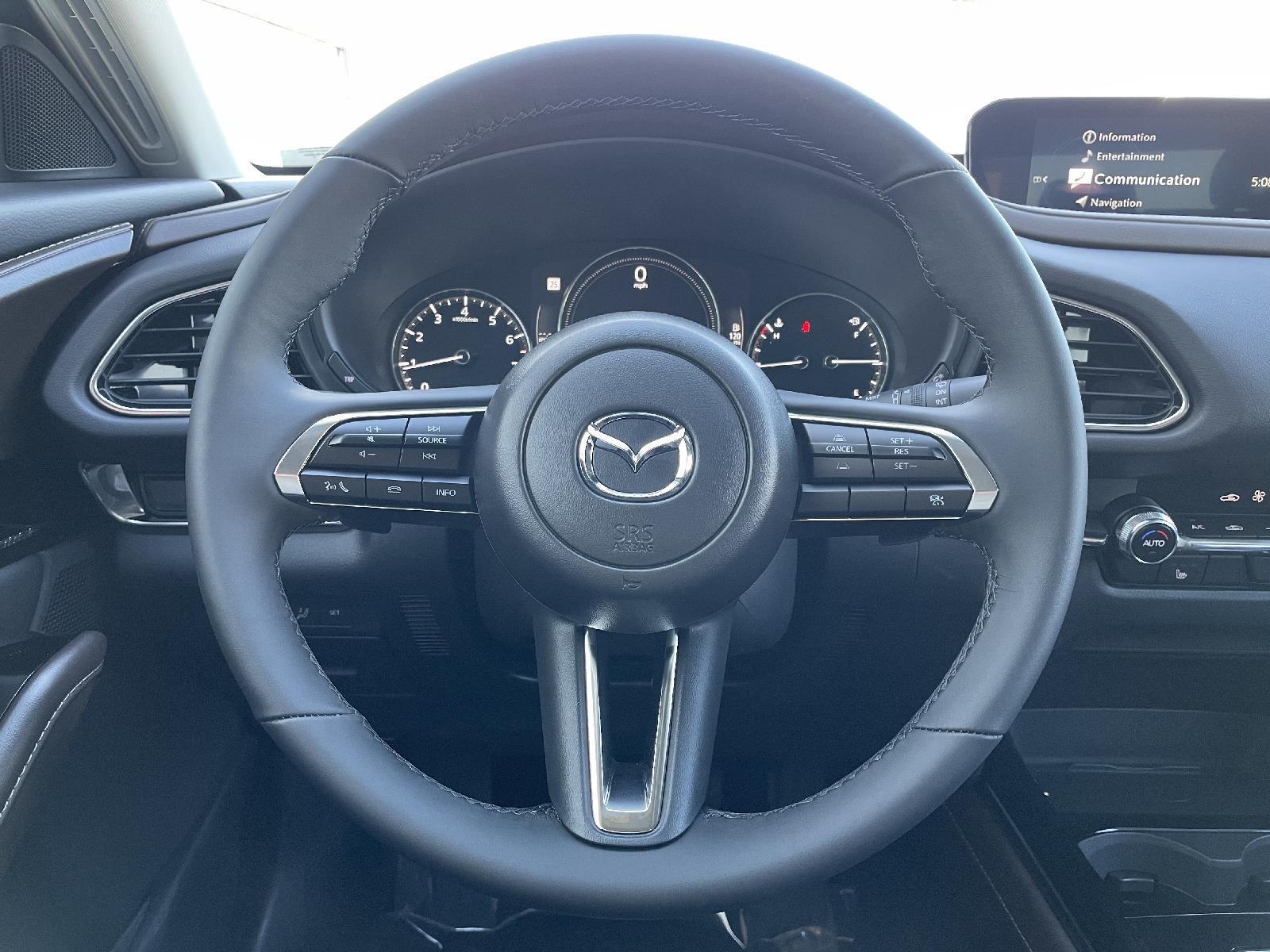2025 Mazda CX-30 Premium - Photo 11