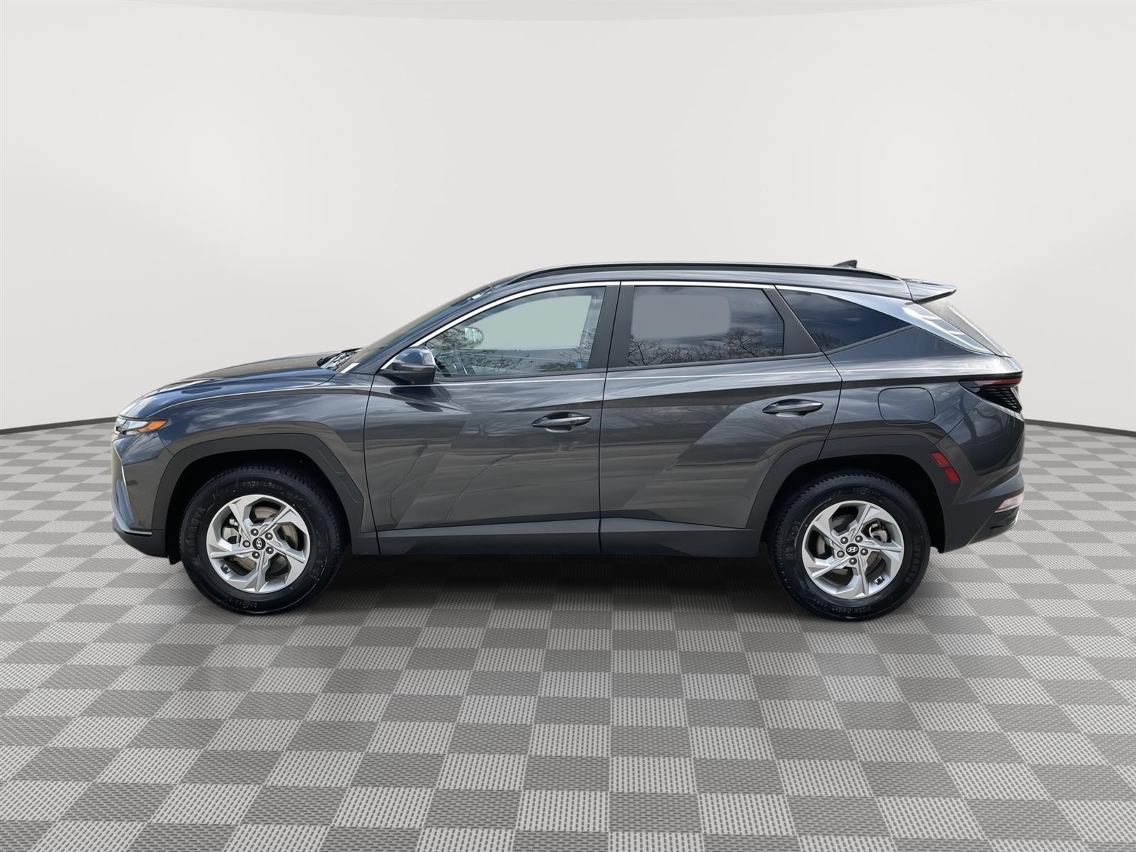 Used 2022 Hyundai Tucson SEL with VIN 5NMJBCAE4NH084647 for sale in Lincoln, NE