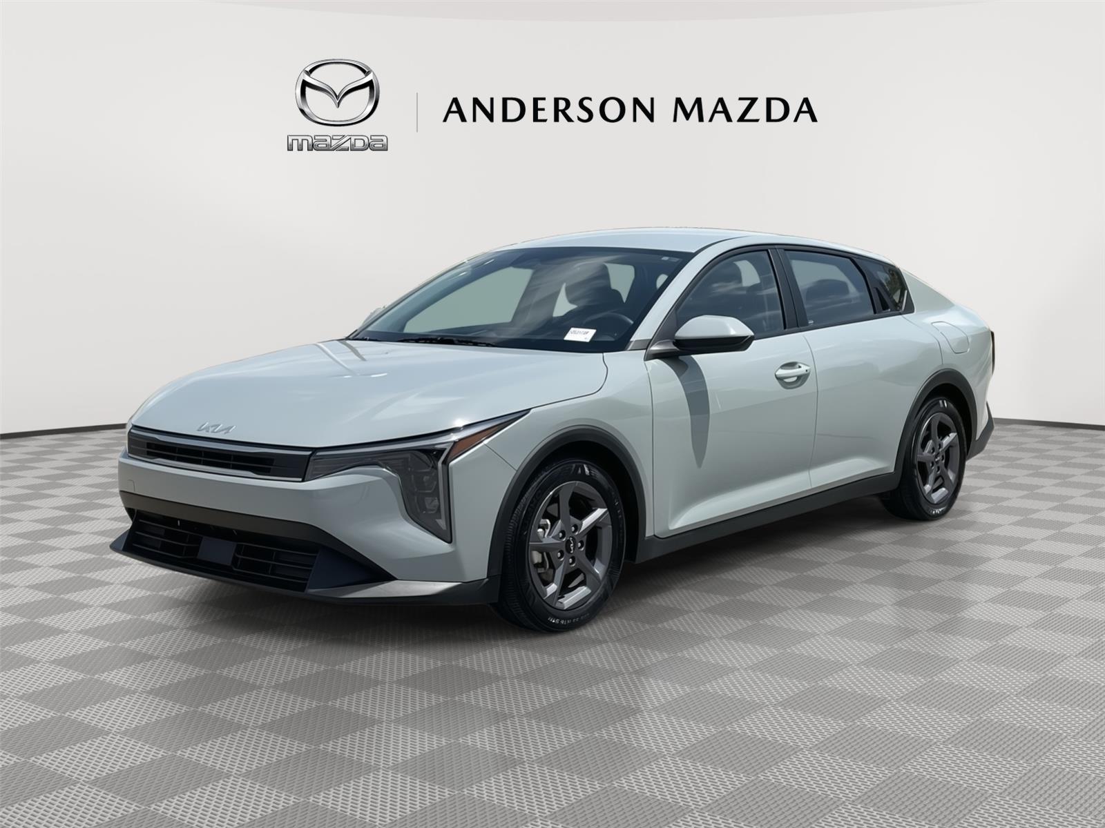 2025 Kia K4 LXS AT's photo