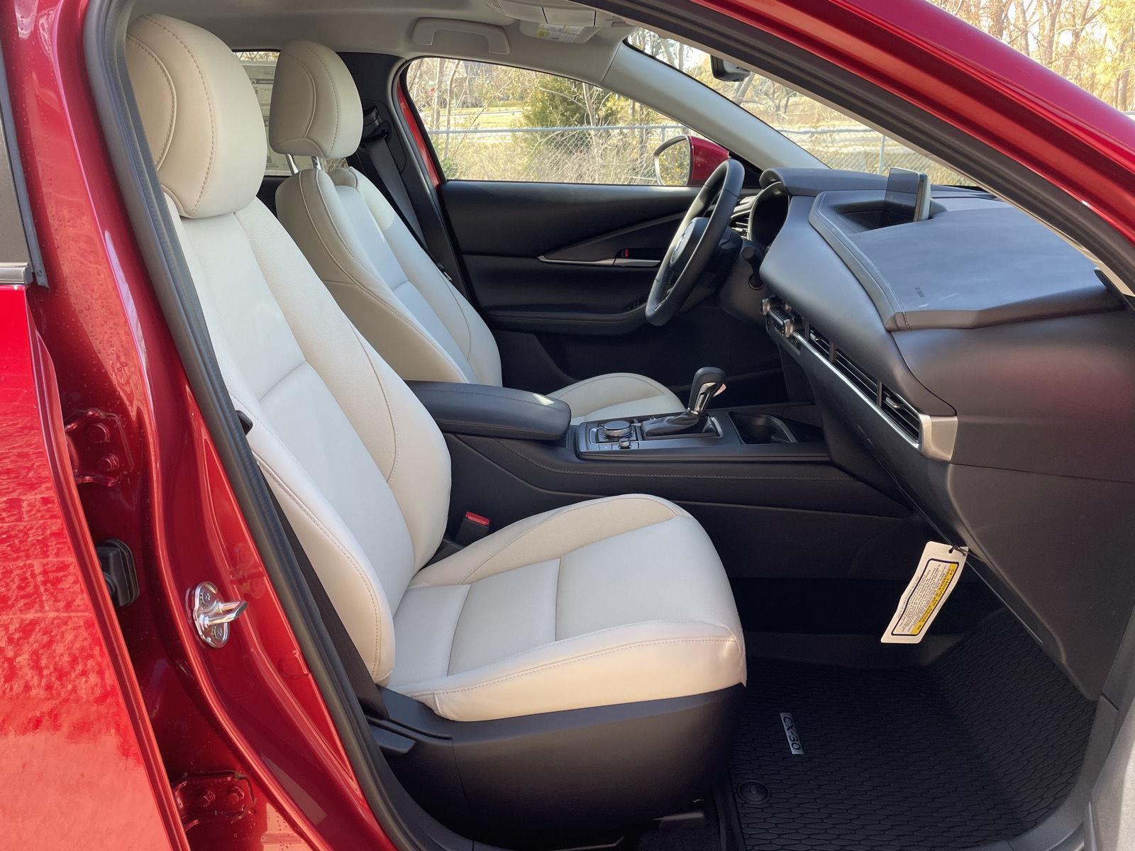2026 Mazda CX-30 Premium - Photo 18