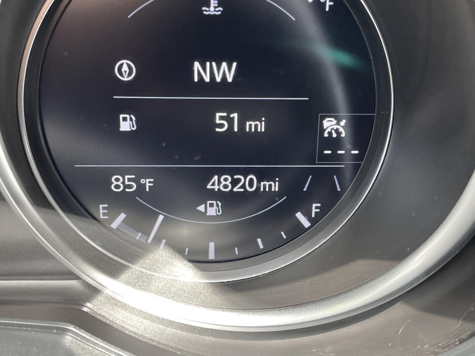 2024 Mazda CX-5 2.5 S Preferred photo 3