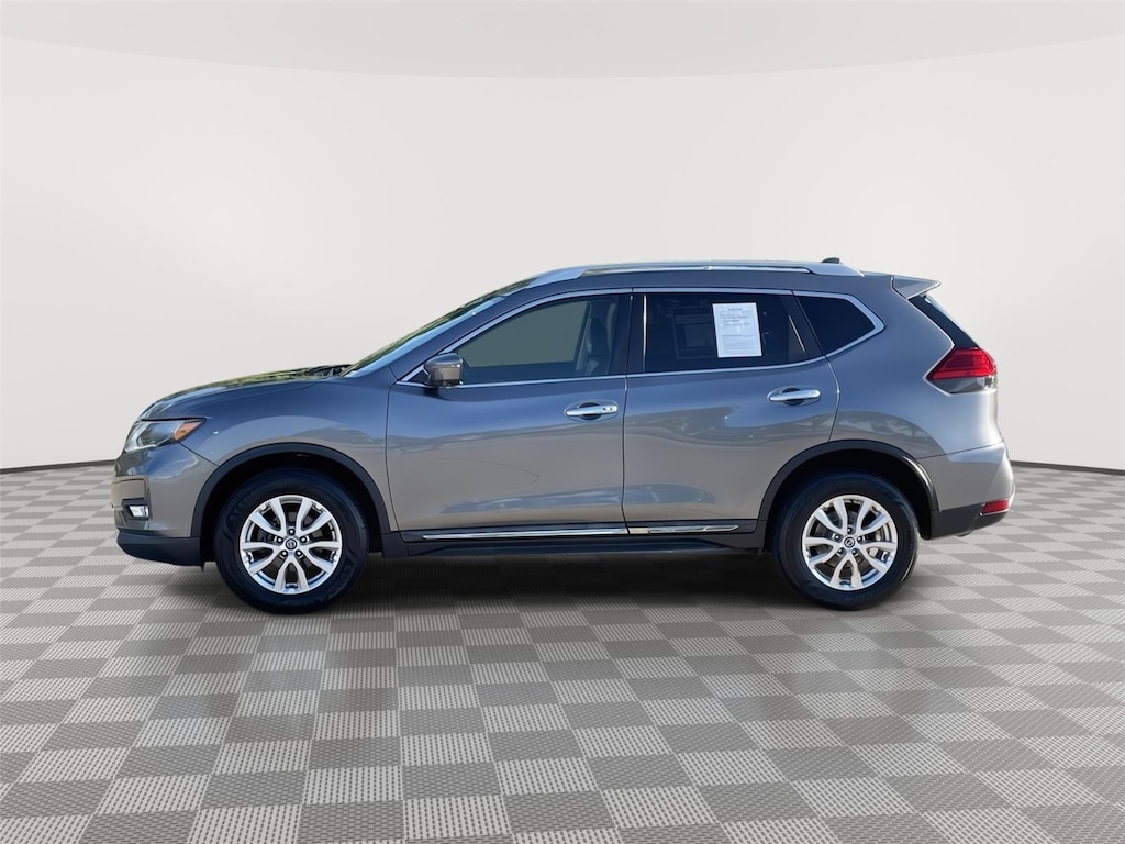Used 2017 Nissan Rogue SL SUV