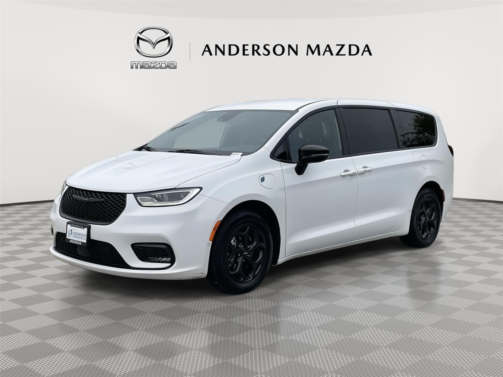 Used 2024 Chrysler Pacifica Plug-In Hybrid Select Van Passenger Van