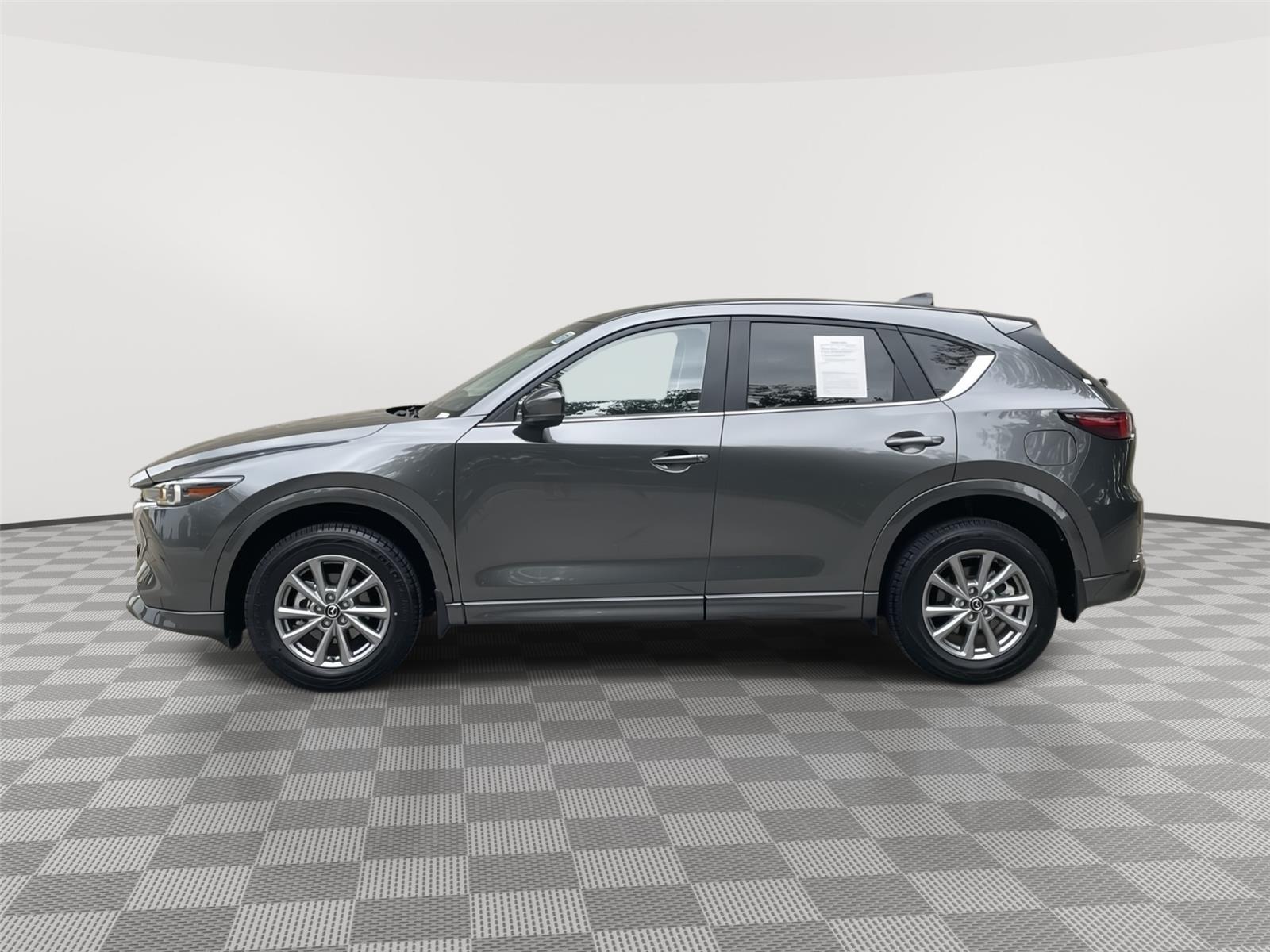 2025 Mazda CX-5 2.5 S Preferred photo 2