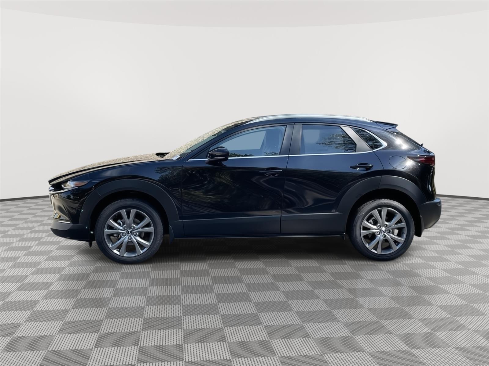 2025 Mazda CX-30 2.5 S Preferred photo 2