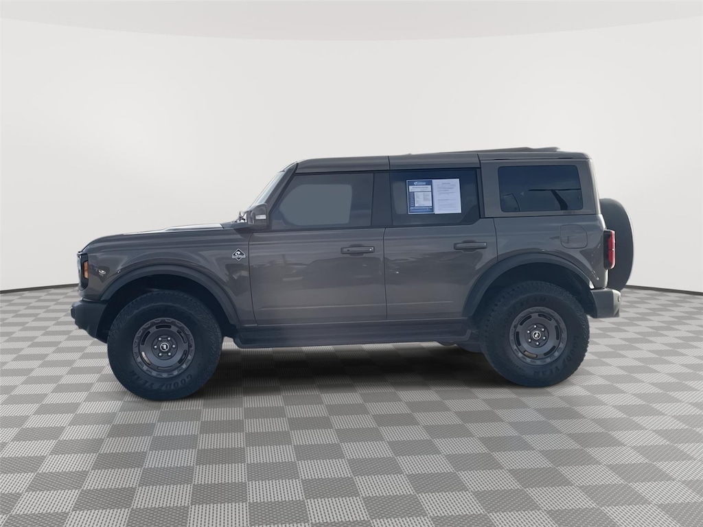 Used 2025 Ford Bronco Outer Banks SUV