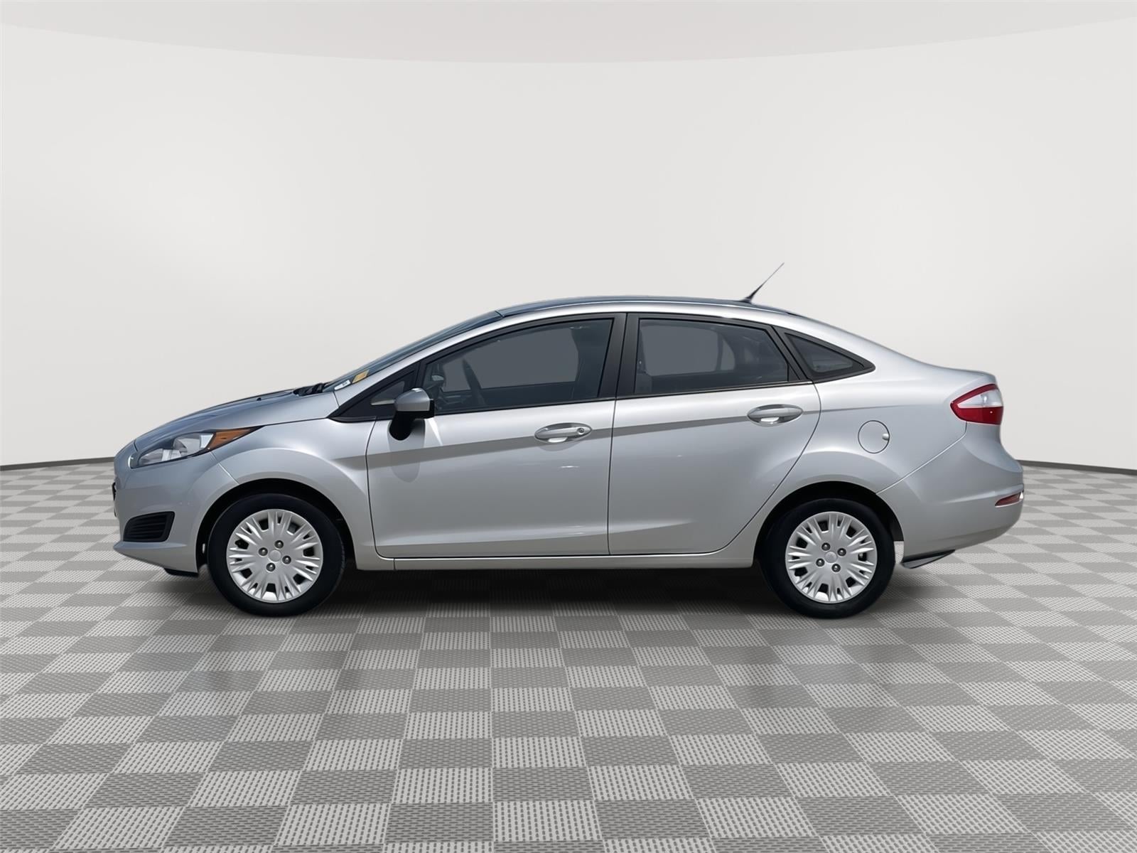 Used 2015 Ford Fiesta S with VIN 3FADP4AJ8FM135878 for sale in Lincoln, NE