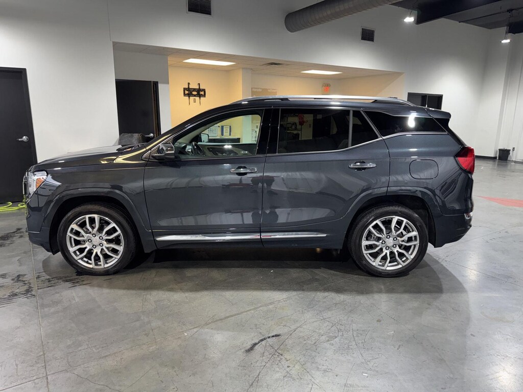 Used 2022 GMC Terrain Denali SUV