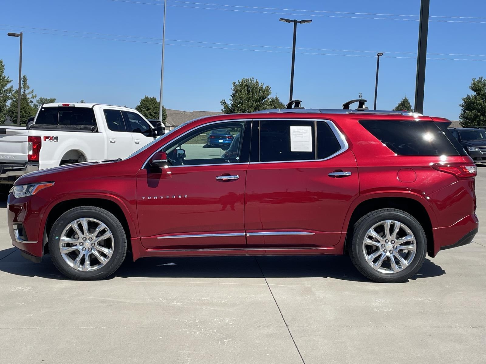 Used 2018 Chevrolet Traverse High Country with VIN 1GNEVKKW8JJ220753 for sale in Lincoln, NE