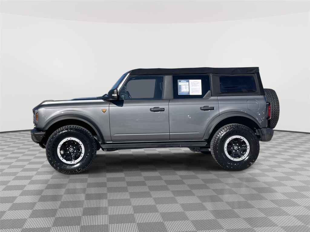 Used 2022 Ford Bronco Badlands SUV