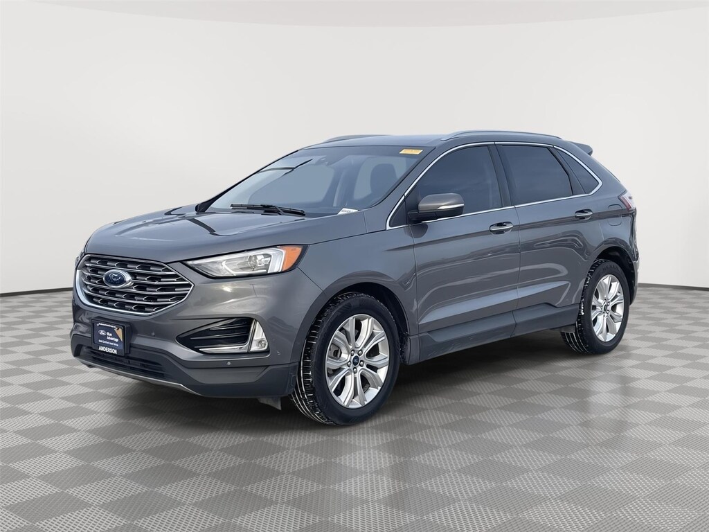 Used 2022 Ford Edge Titanium SUV