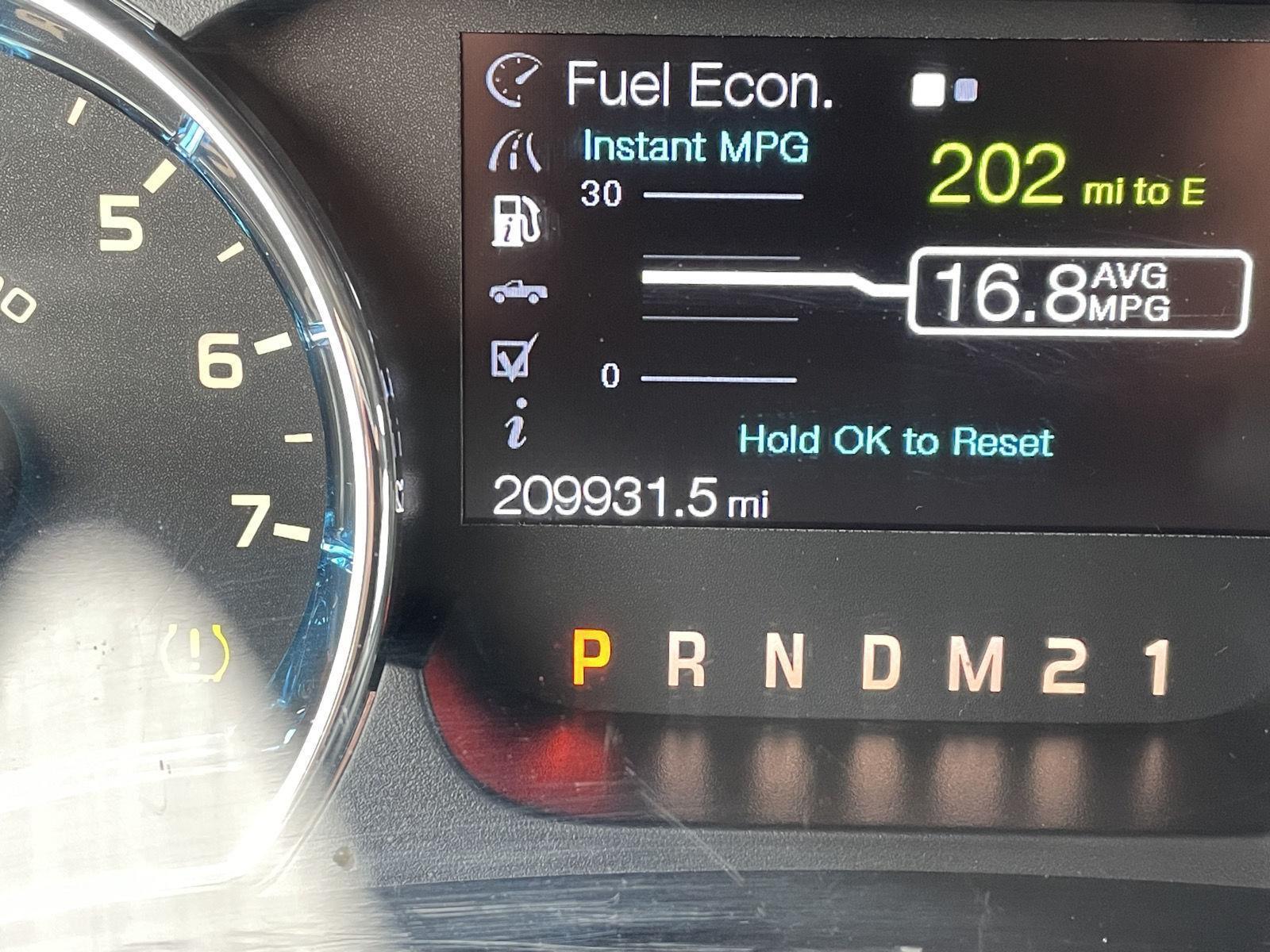 2011 Ford F-150 XLT photo 3