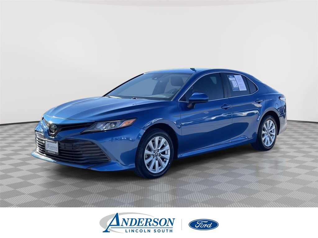 Used 2019 Toyota Camry LE Sedan