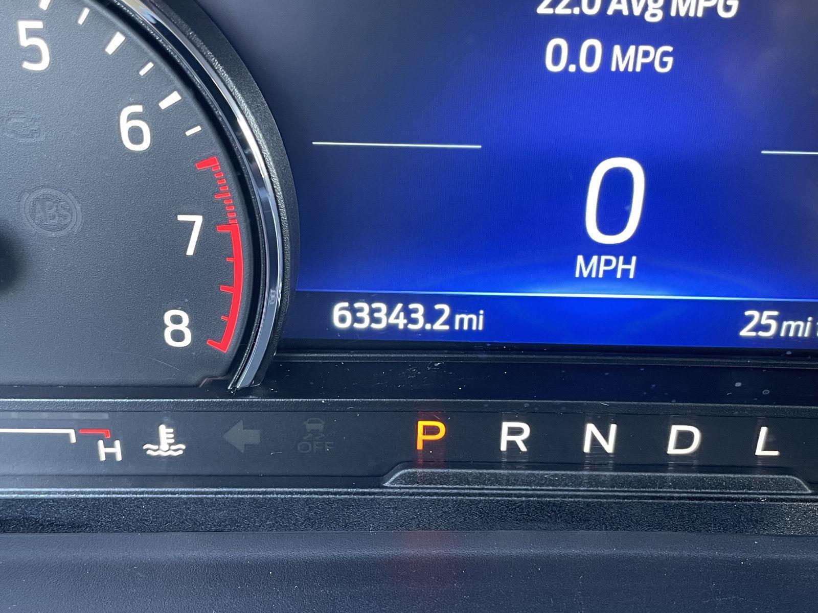 2023 Ford Explorer XLT photo 3