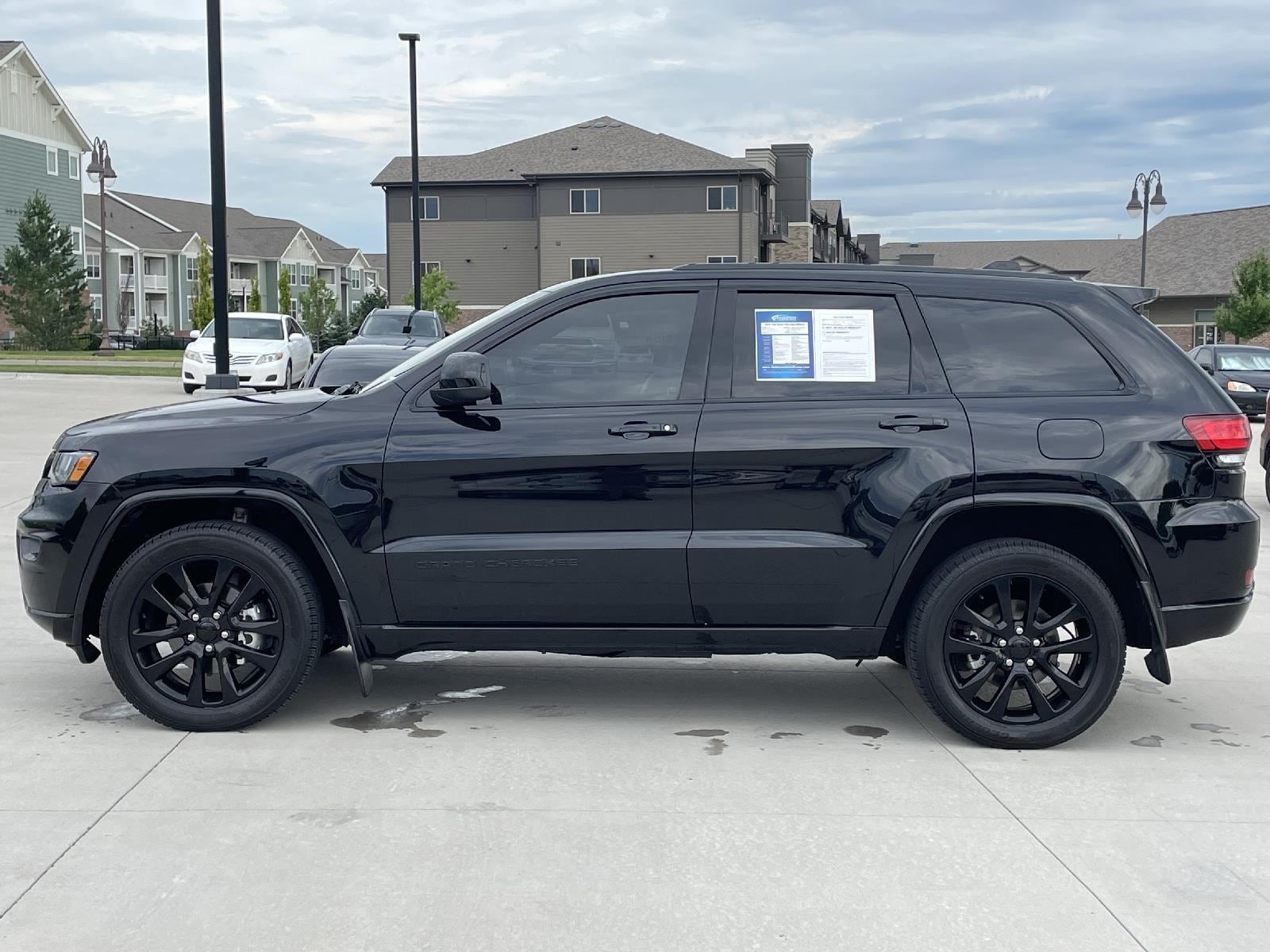 Used 2020 Jeep Grand Cherokee Altitude with VIN 1C4RJFAG0LC164113 for sale in Lincoln, NE