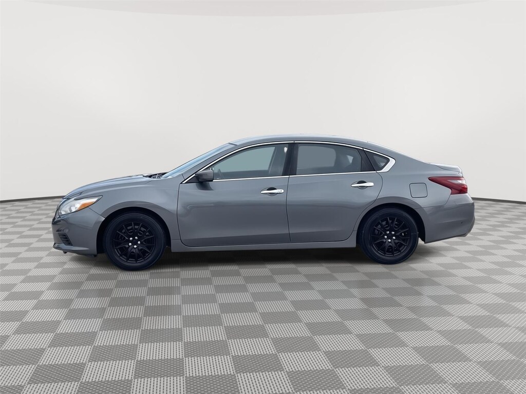 Used 2018 Nissan Altima 2.5 Sedan