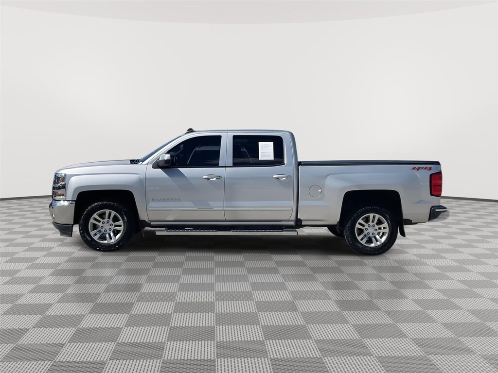 Used 2018 Chevrolet Silverado 1500 LT Crew Cab Truck