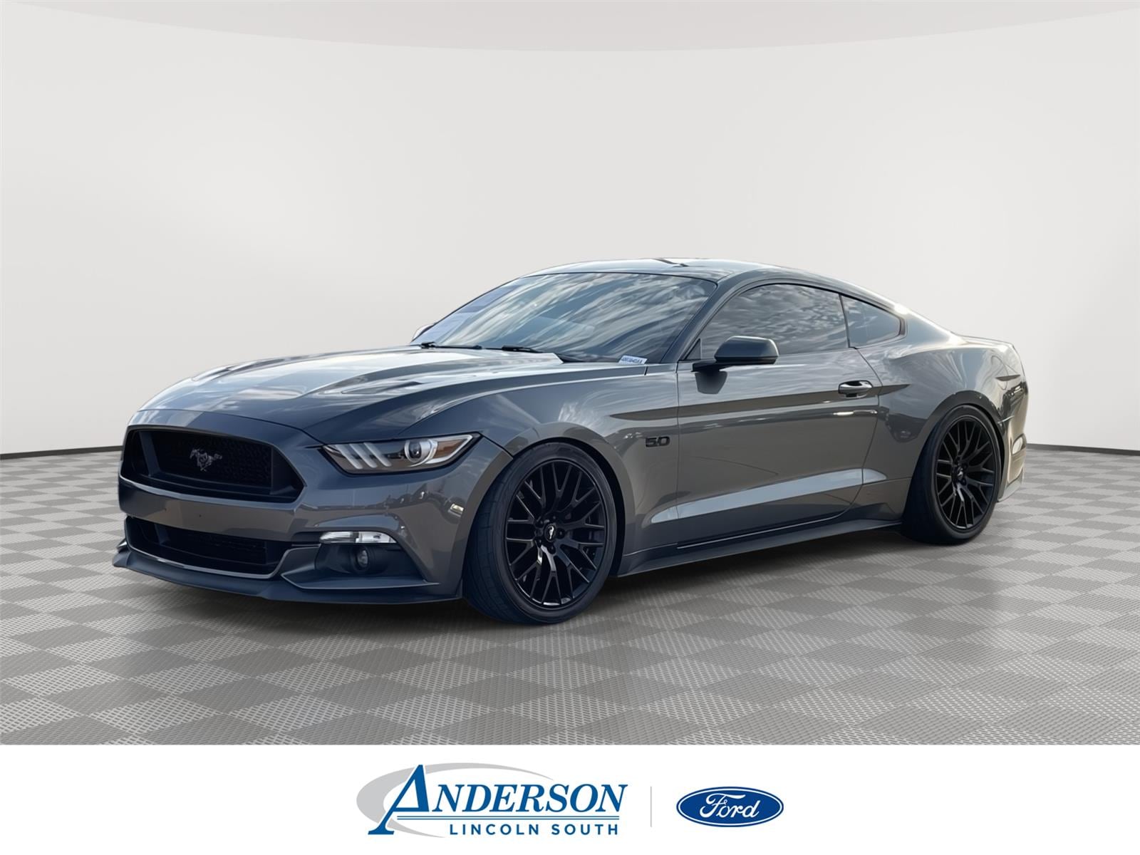 2015 Ford Mustang GT Premium's photo