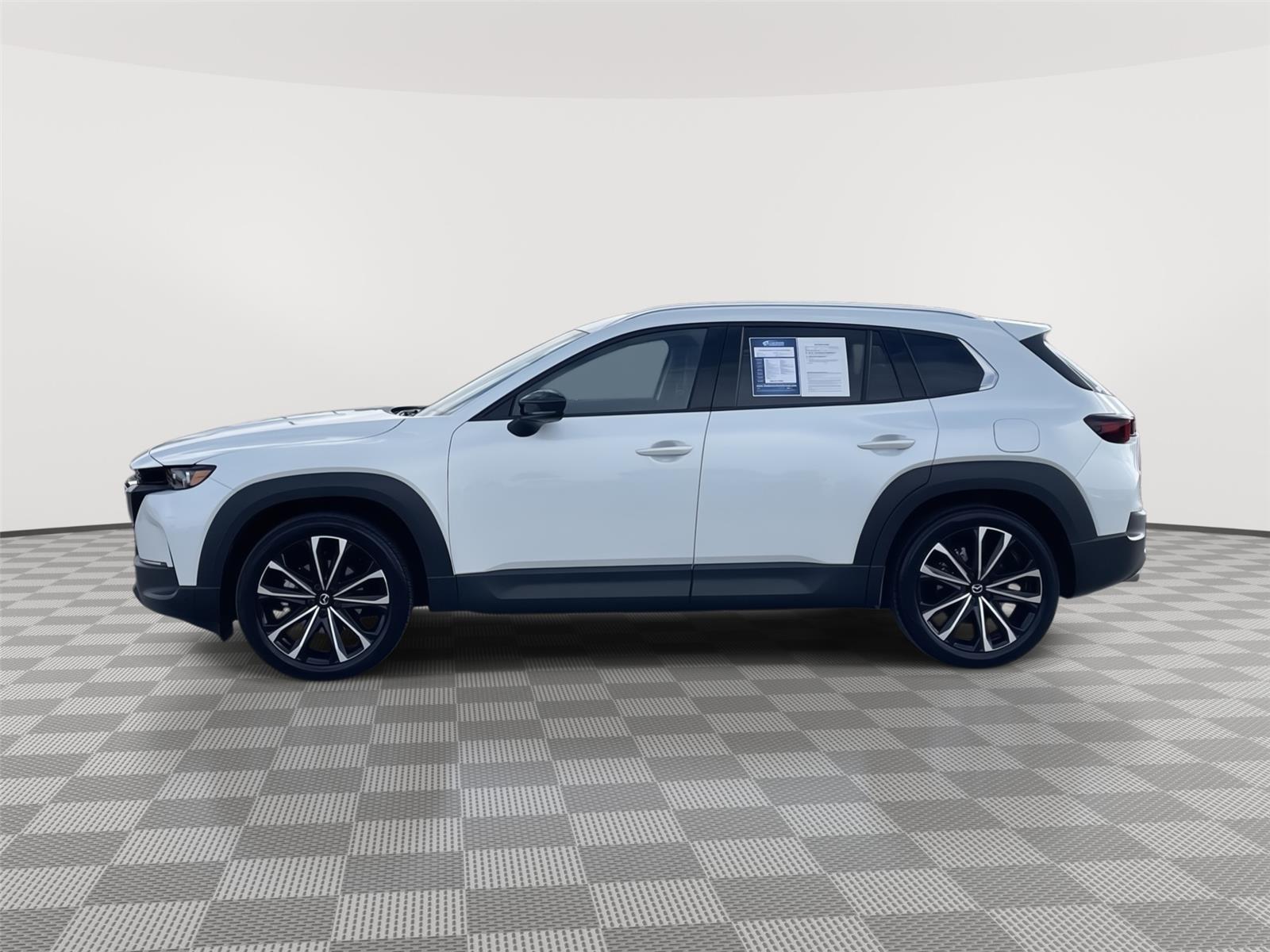 2023 Mazda CX-50 Premium Plus photo 2