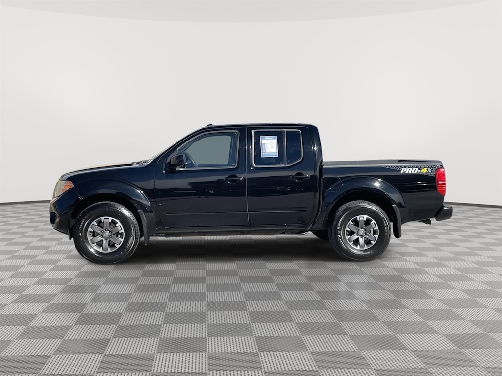 Used 2015 Nissan Frontier PRO-4X Crew Cab Short Bed Truck
