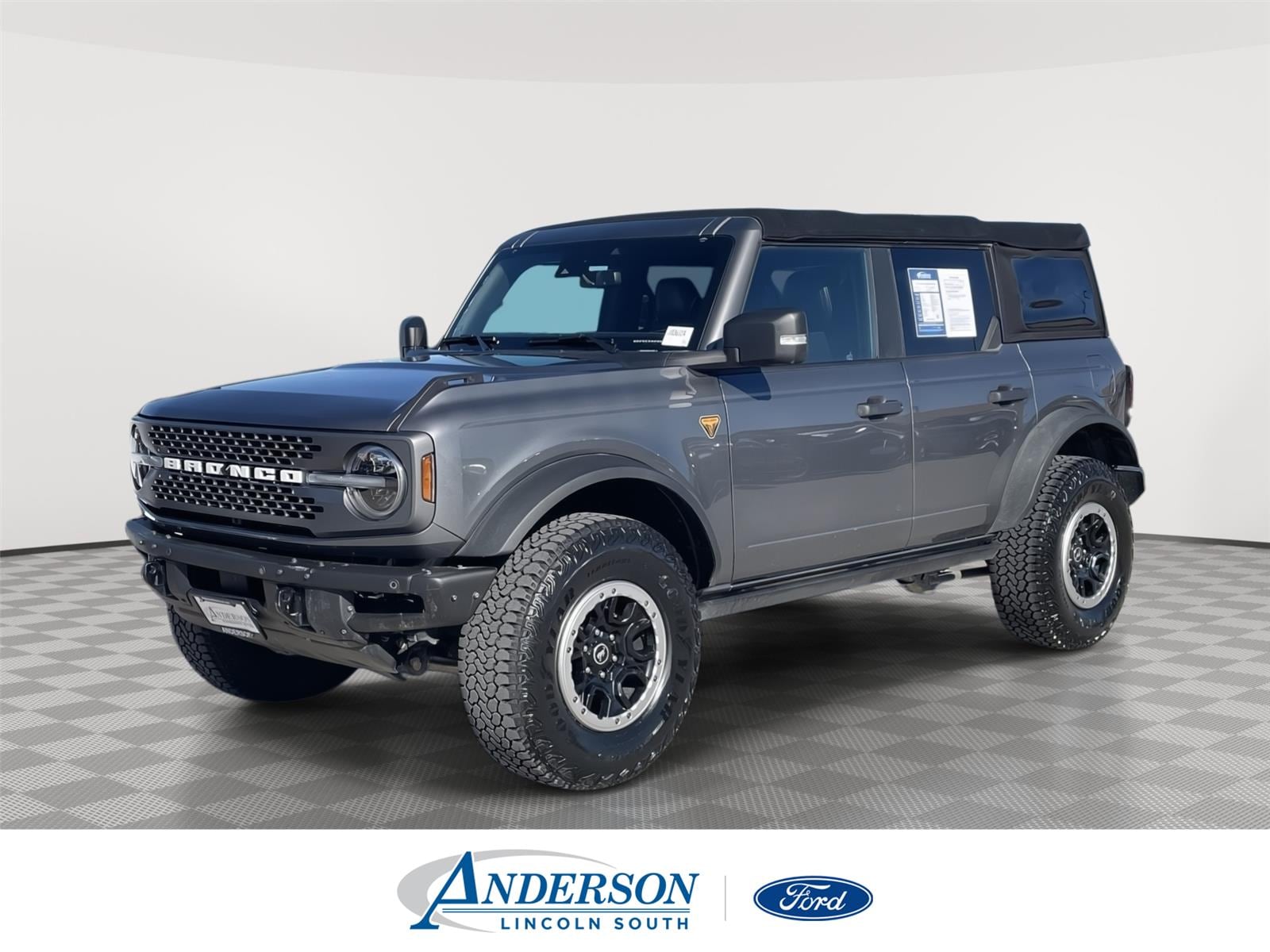 2022 Ford Bronco 4-Door Badlands's photo