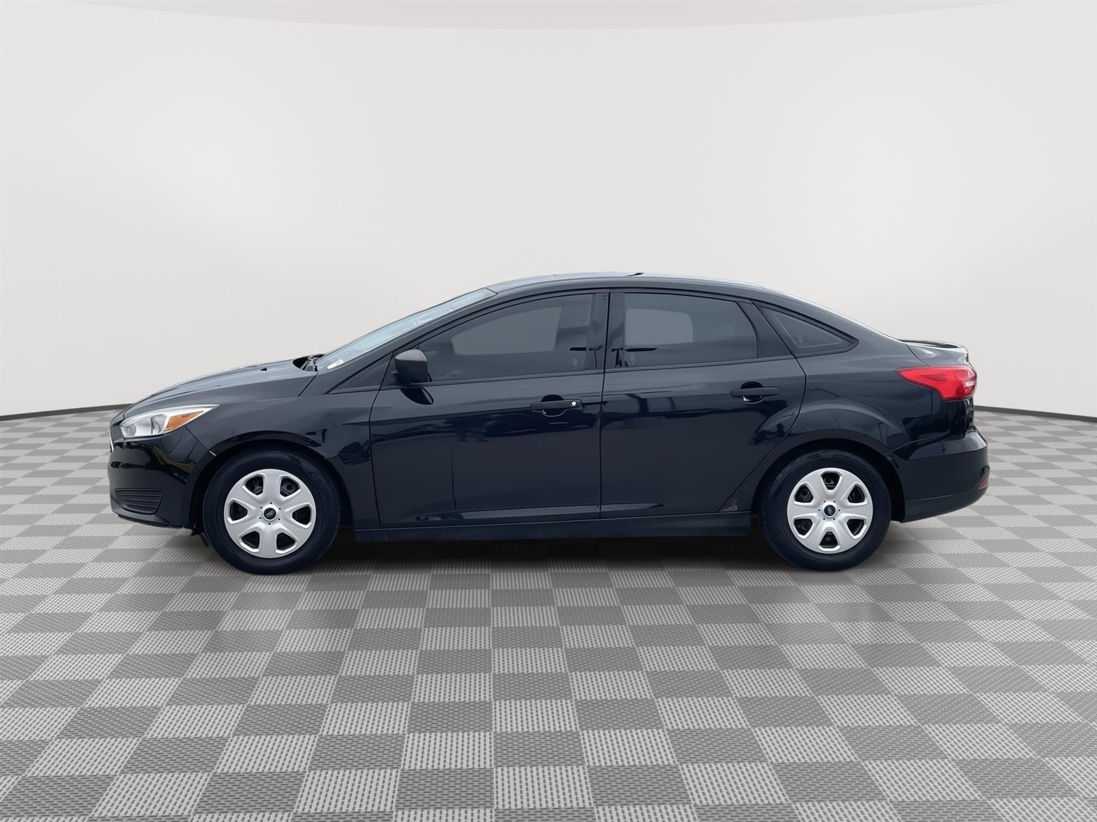 Used 2015 Ford Focus S with VIN 1FADP3E2XFL357367 for sale in Lincoln, NE