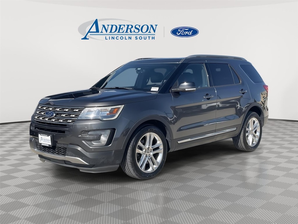 Used 2017 Ford Explorer XLT SUV
