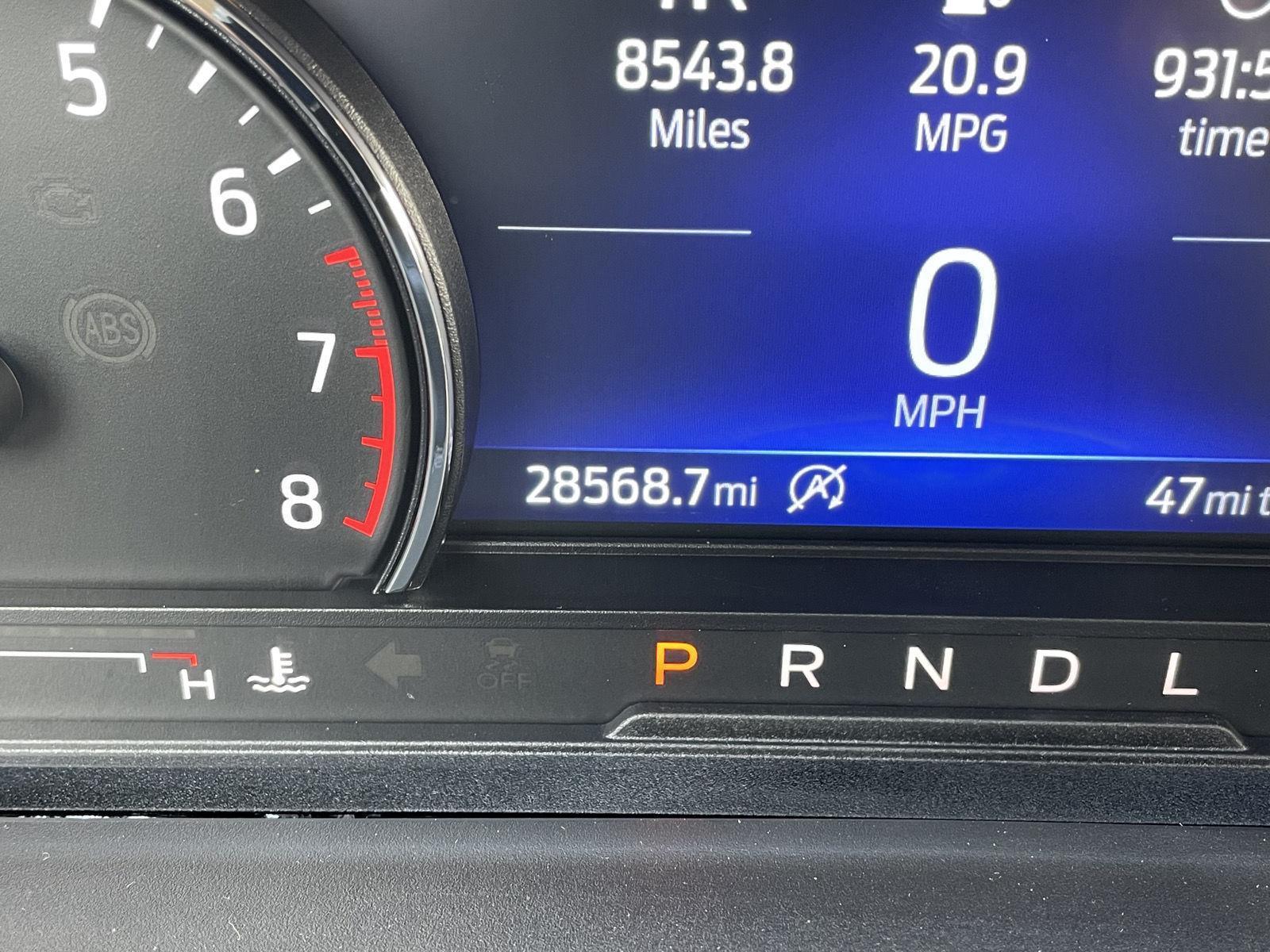 2022 Ford Explorer XLT photo 3