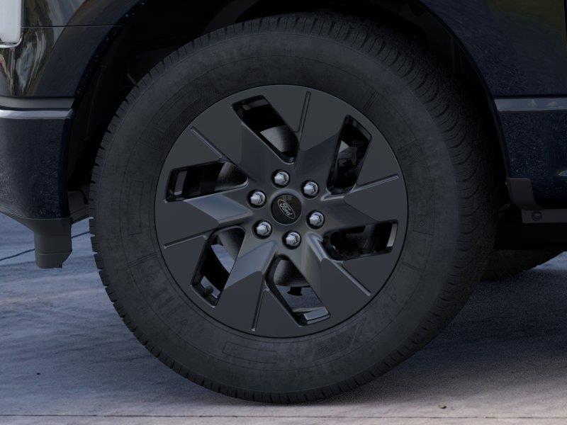 2025 Ford F-150 Lightning Flash - Photo 19