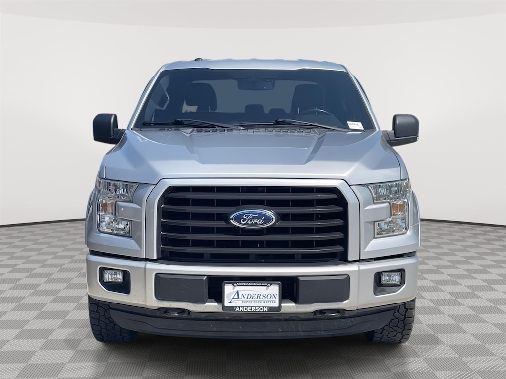 Used 2015 Ford F-150 XLT Crew Cab Truck