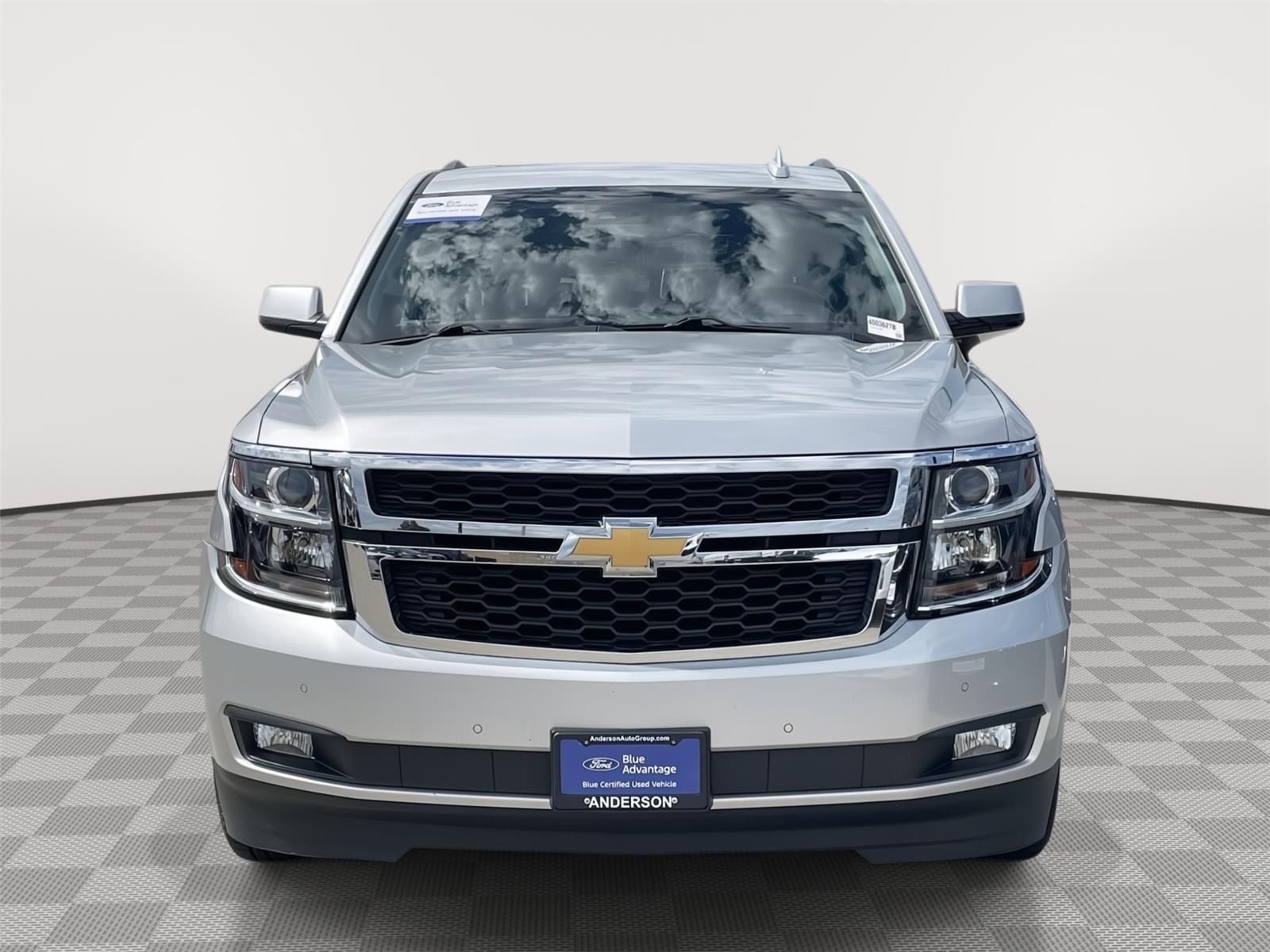 2016 Chevrolet Tahoe LT photo 4