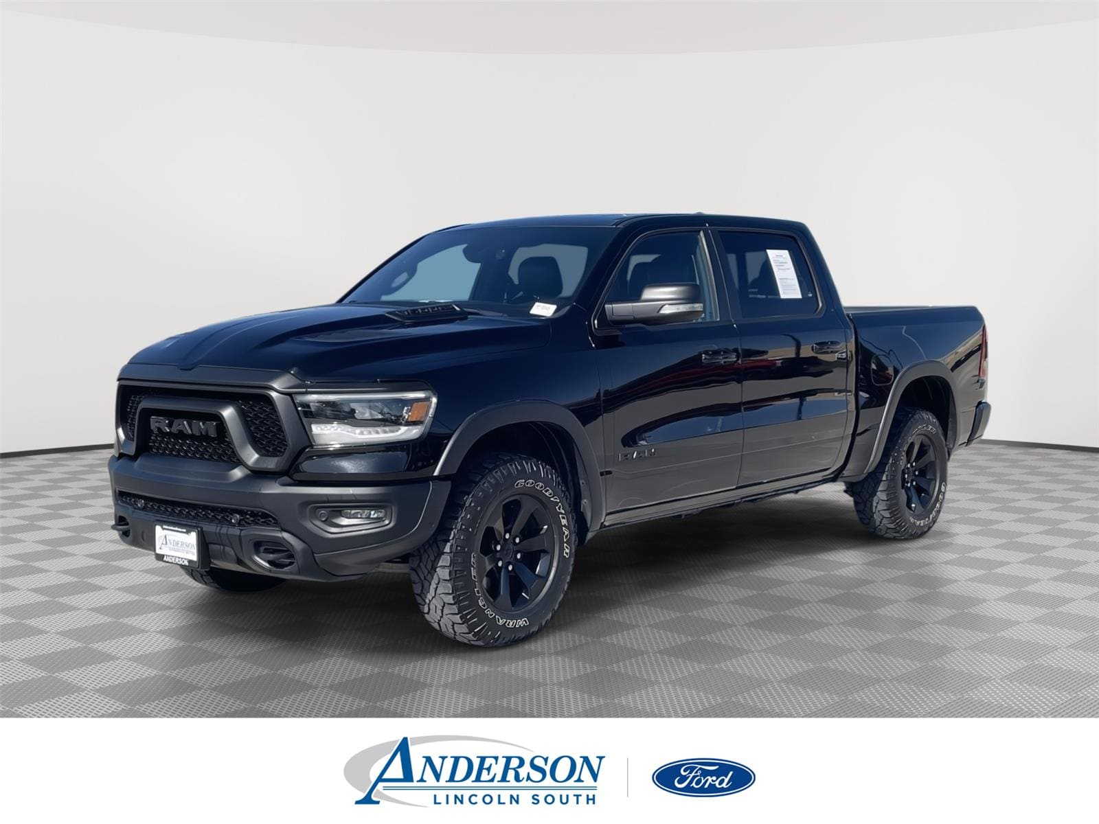 2020 RAM 1500 Rebel 4x4 Crew Cab 5'7's photo
