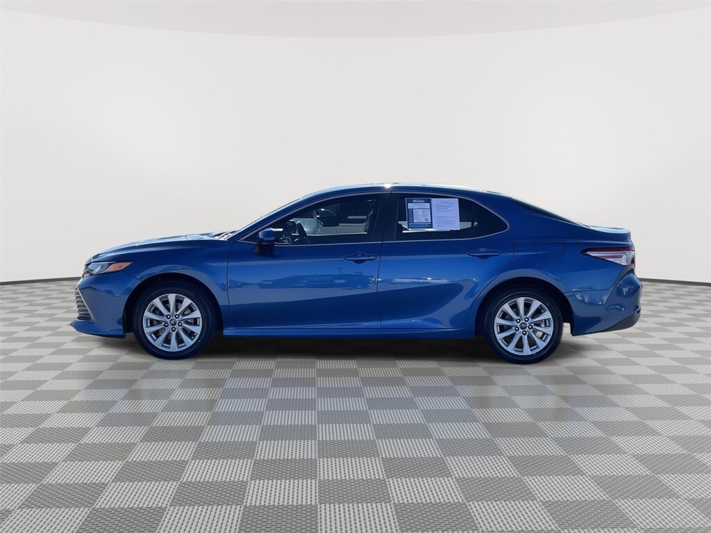 Used 2019 Toyota Camry LE Sedan