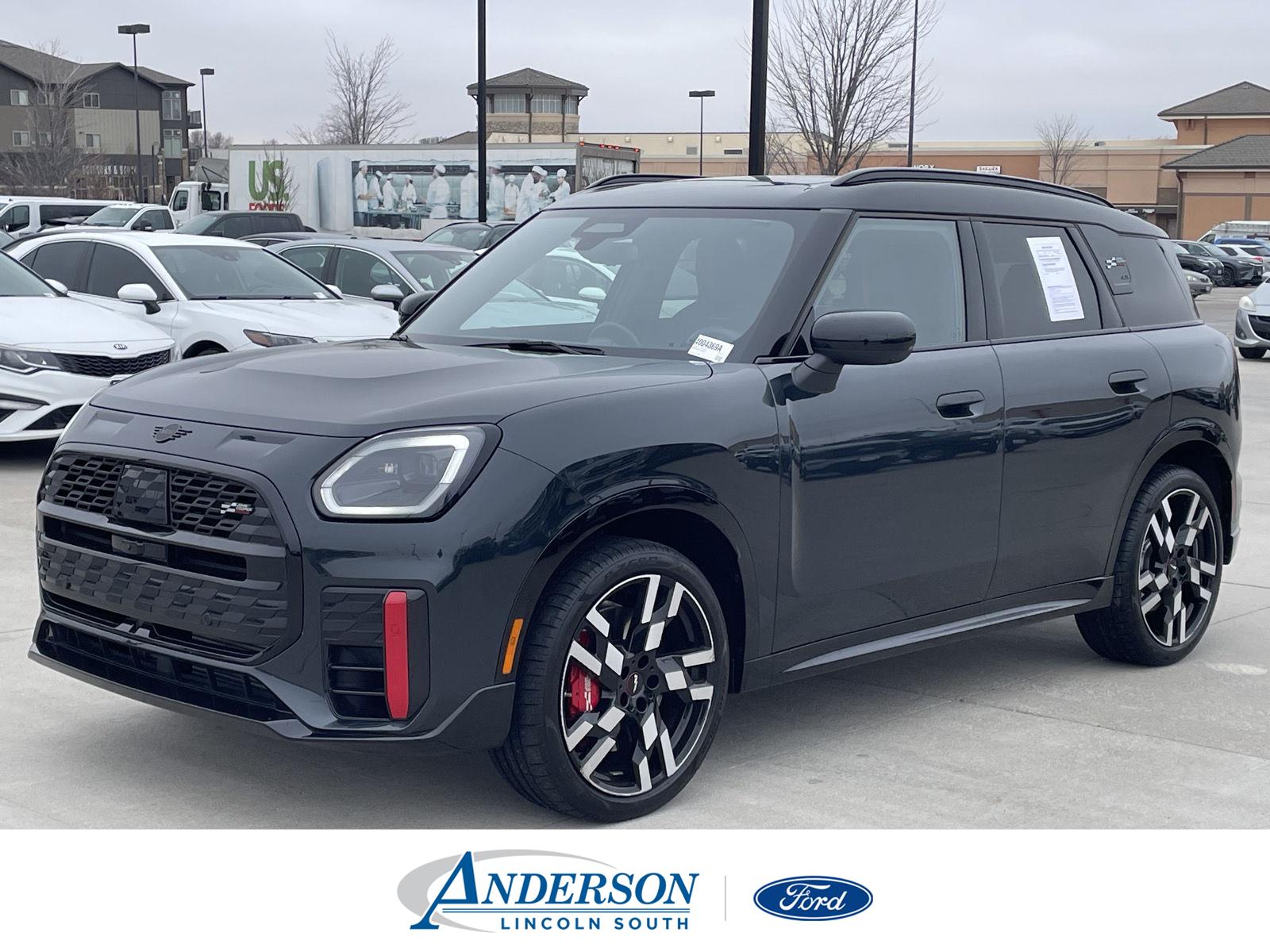 2025 MINI Countryman John Cooper Works's photo