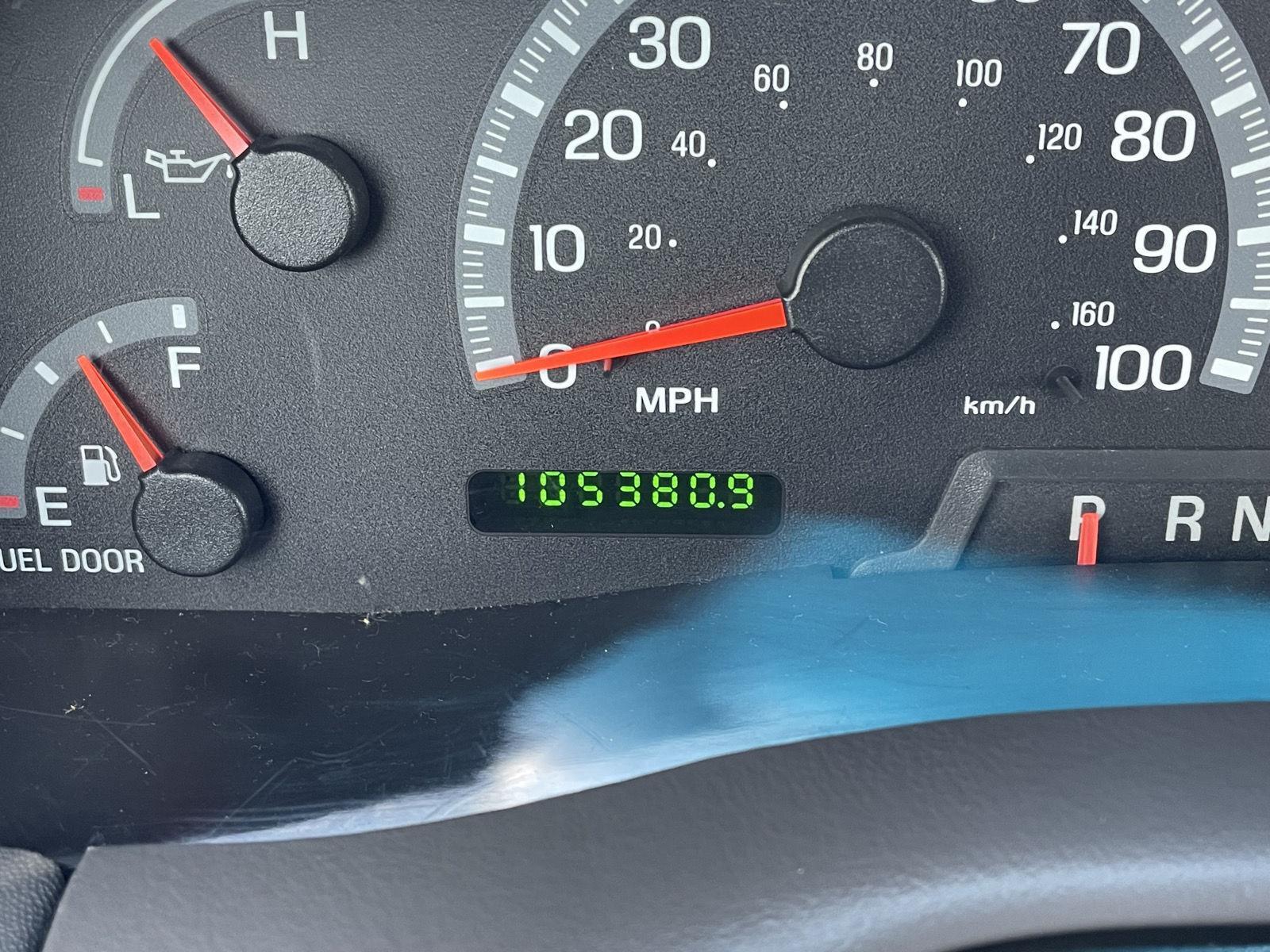2002 Ford F-150 XLT photo 3