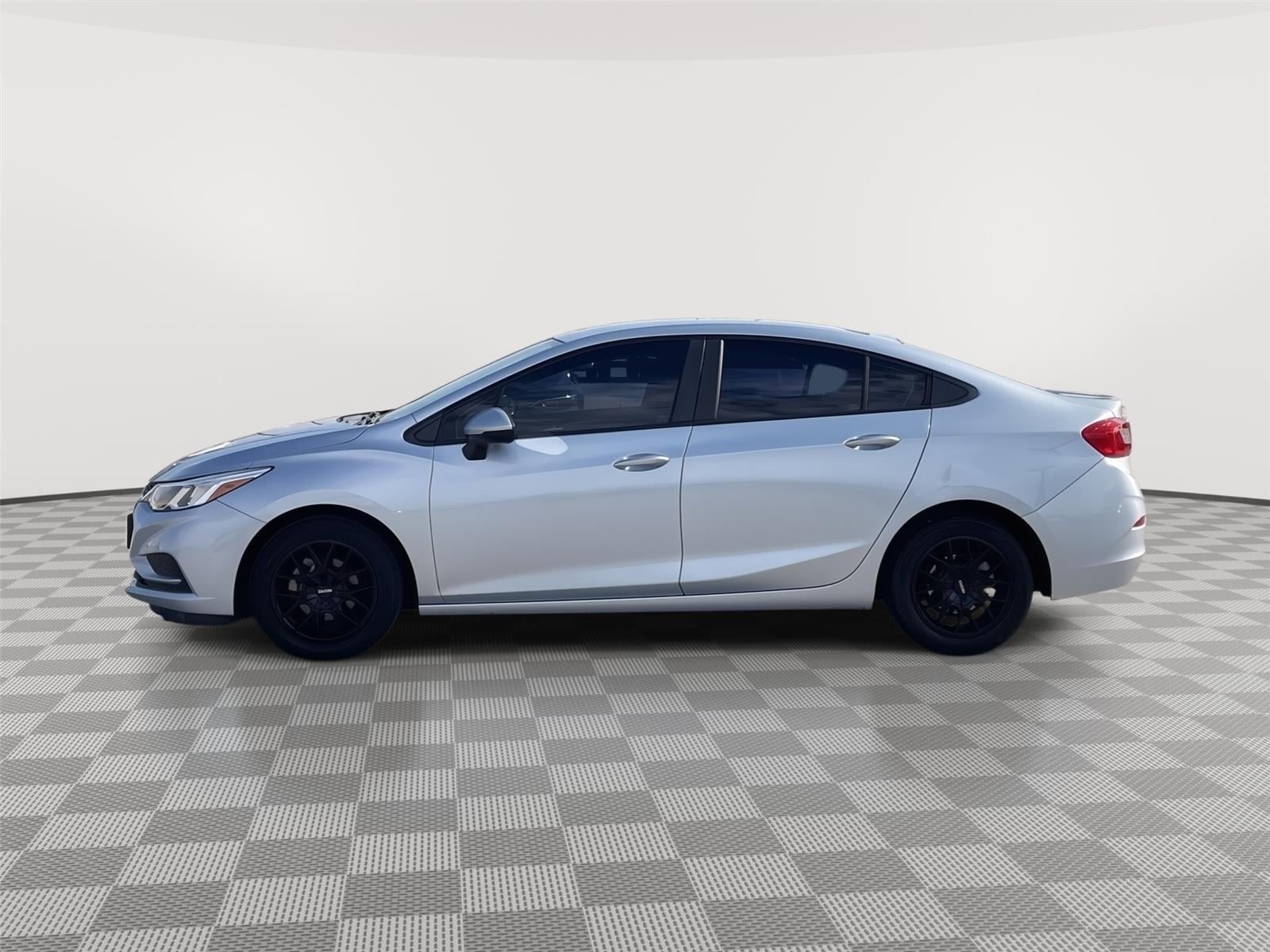 Used 2017 Chevrolet Cruze LS with VIN 1G1BC5SM5H7133782 for sale in Lincoln, NE